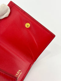 1MH021 Red Vitello Move Leather Wallet - Glampot
