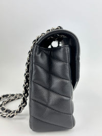 Lady Chevron Flap Bag Black SHW