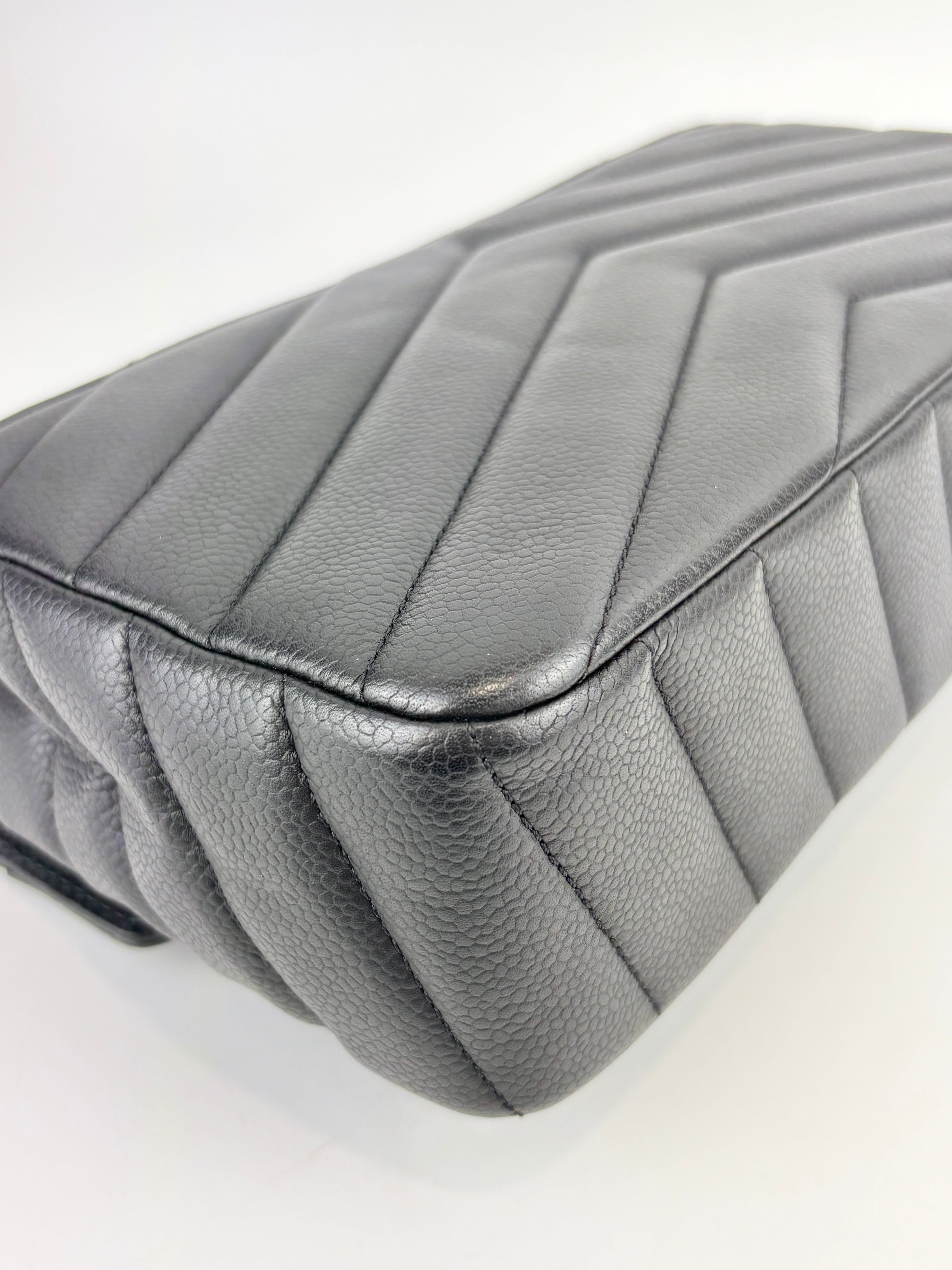 Lady Chevron Flap Bag Black SHW