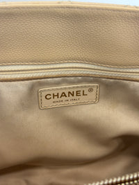 Grand Shopping Tote (GST) in Beige Caviar GHW