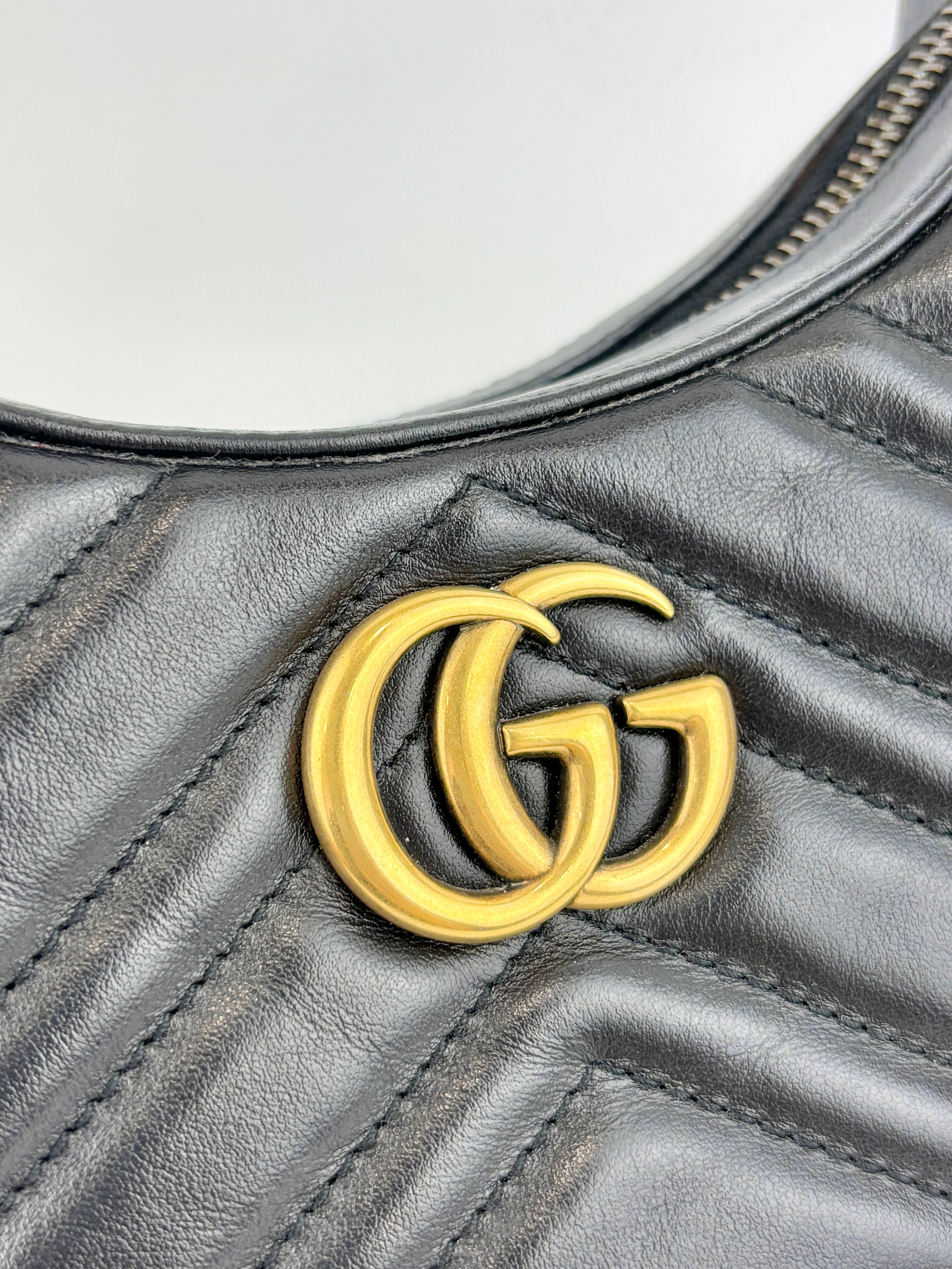 GG Marmont Small Half-Moon Shoulder Bag in Black
