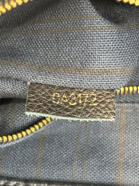 Artsy MM in Infini Monogram Empreinte Leather