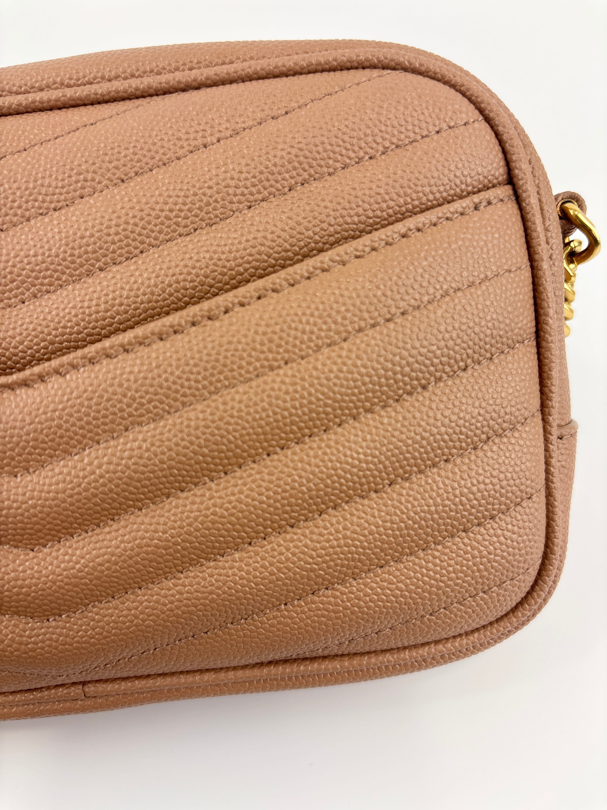 Mini Lou Camera Bag in Vintage Peach Matelassé Grain de Poudre
