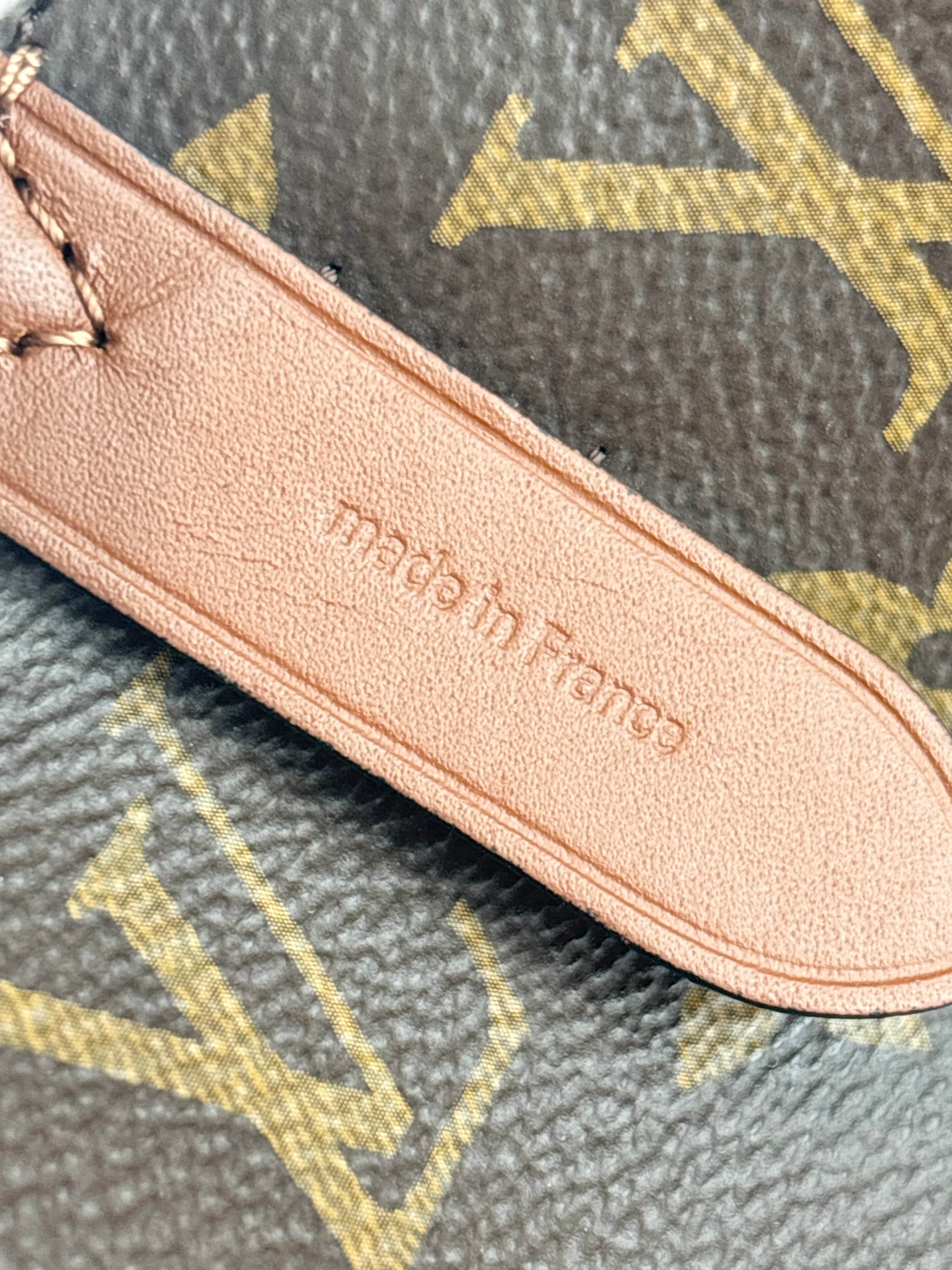 NeoNoe MM in Caramel Monogram Canvas