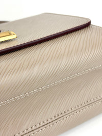 M21112 Twist MM Epi Leather Galet Grey