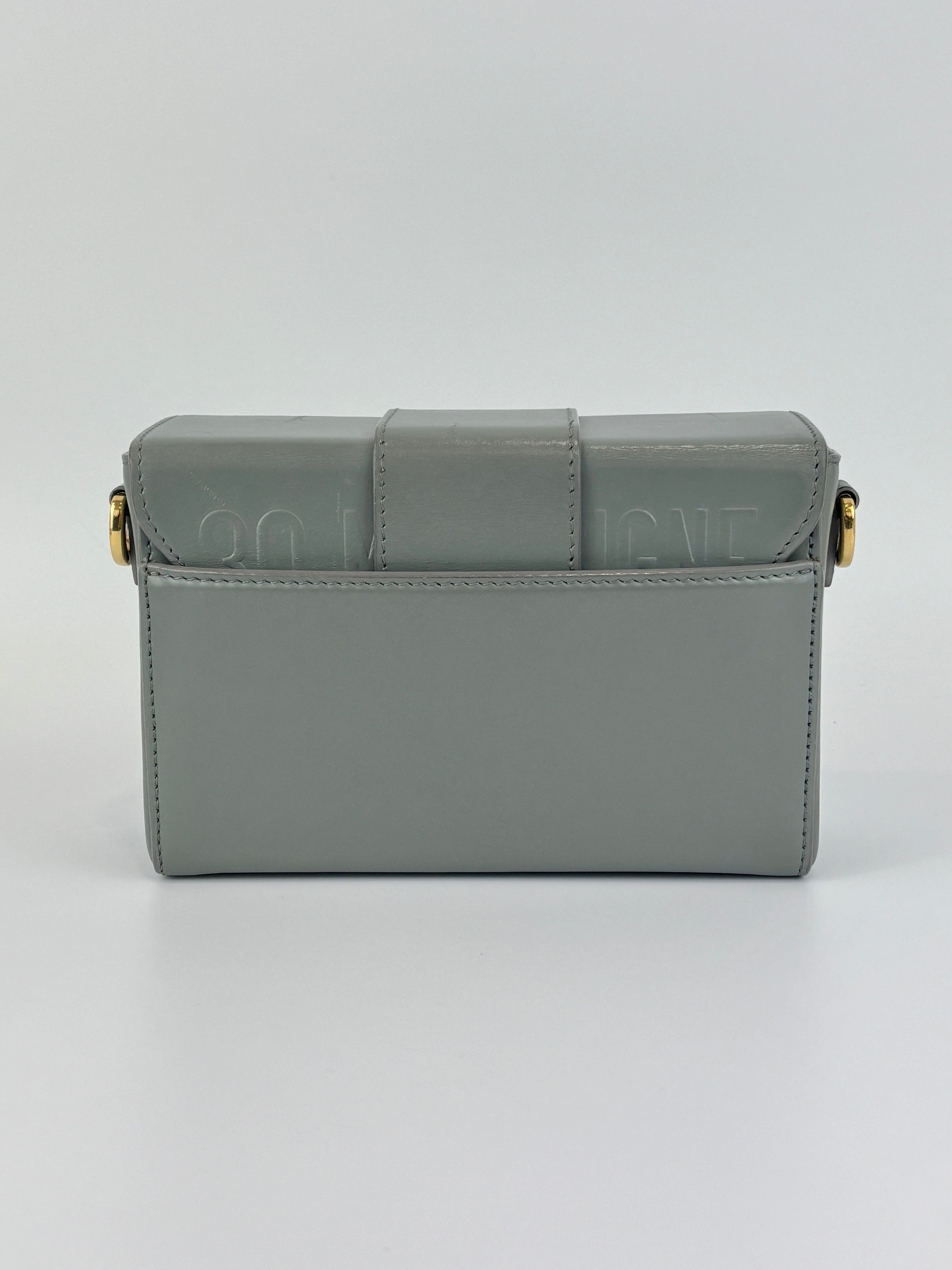30 Montaigne Box Bag in Grey