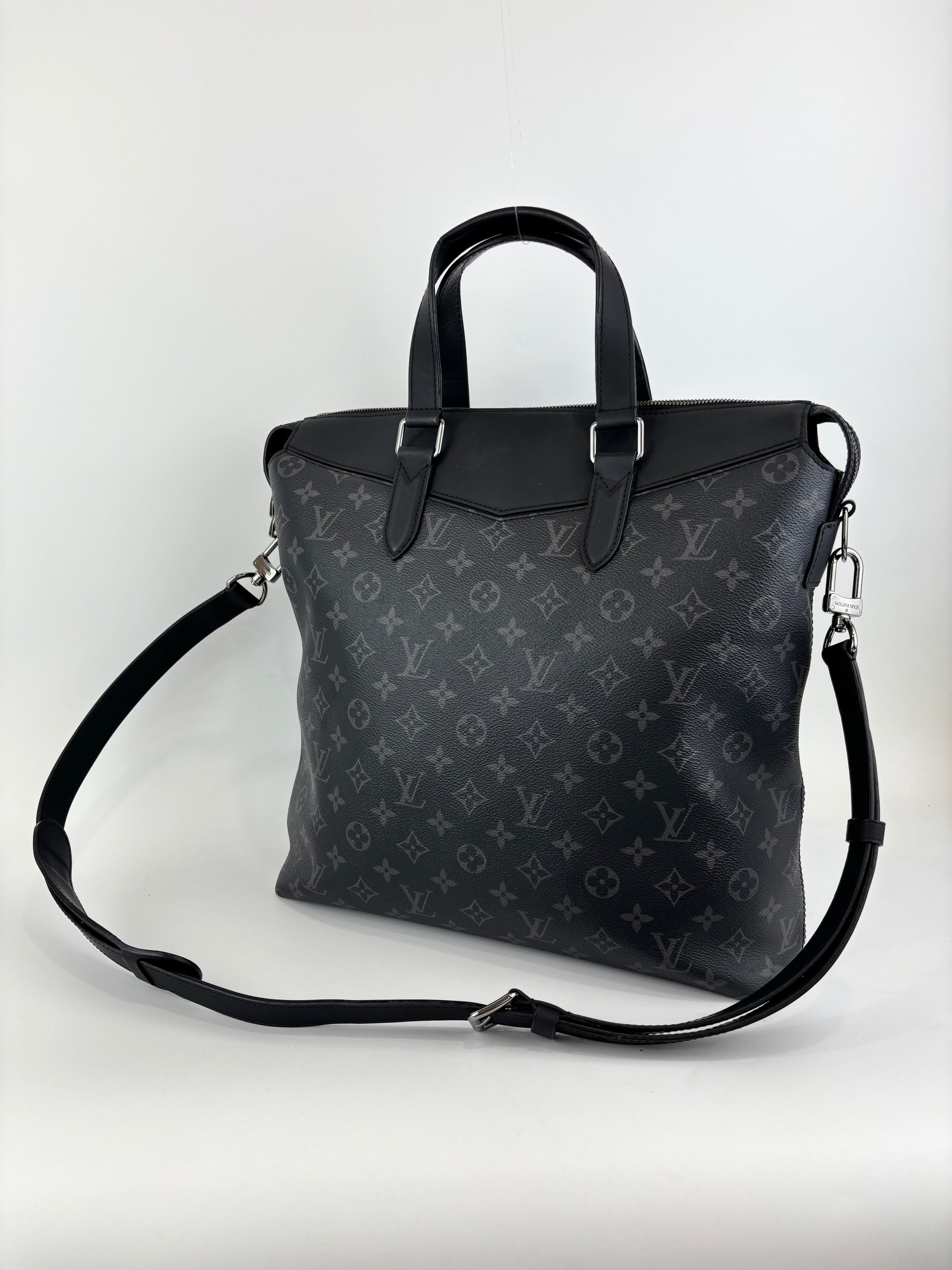 Explorer Tote Monogram Eclipse