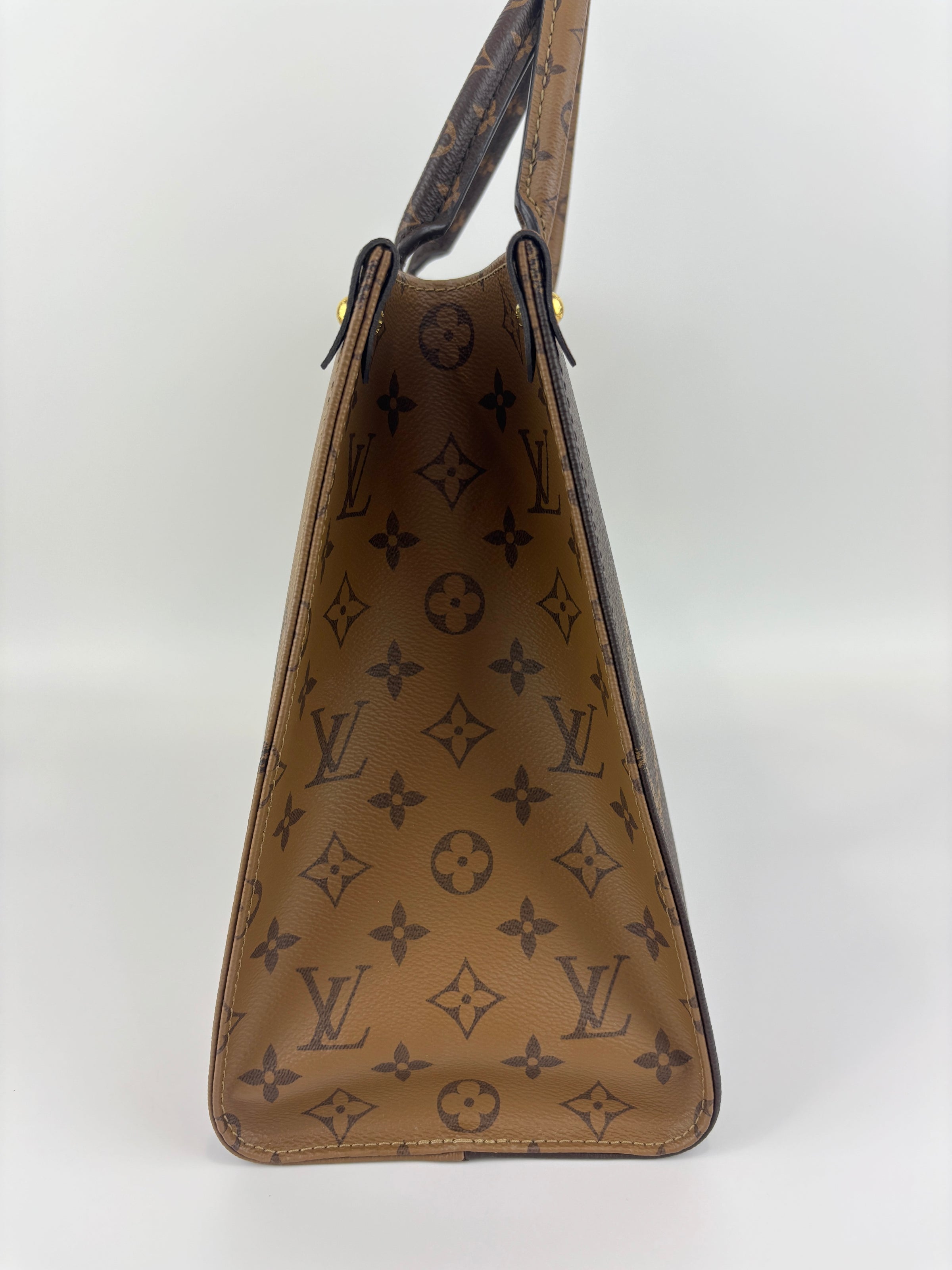 OnTheGo MM Monogram Reverse