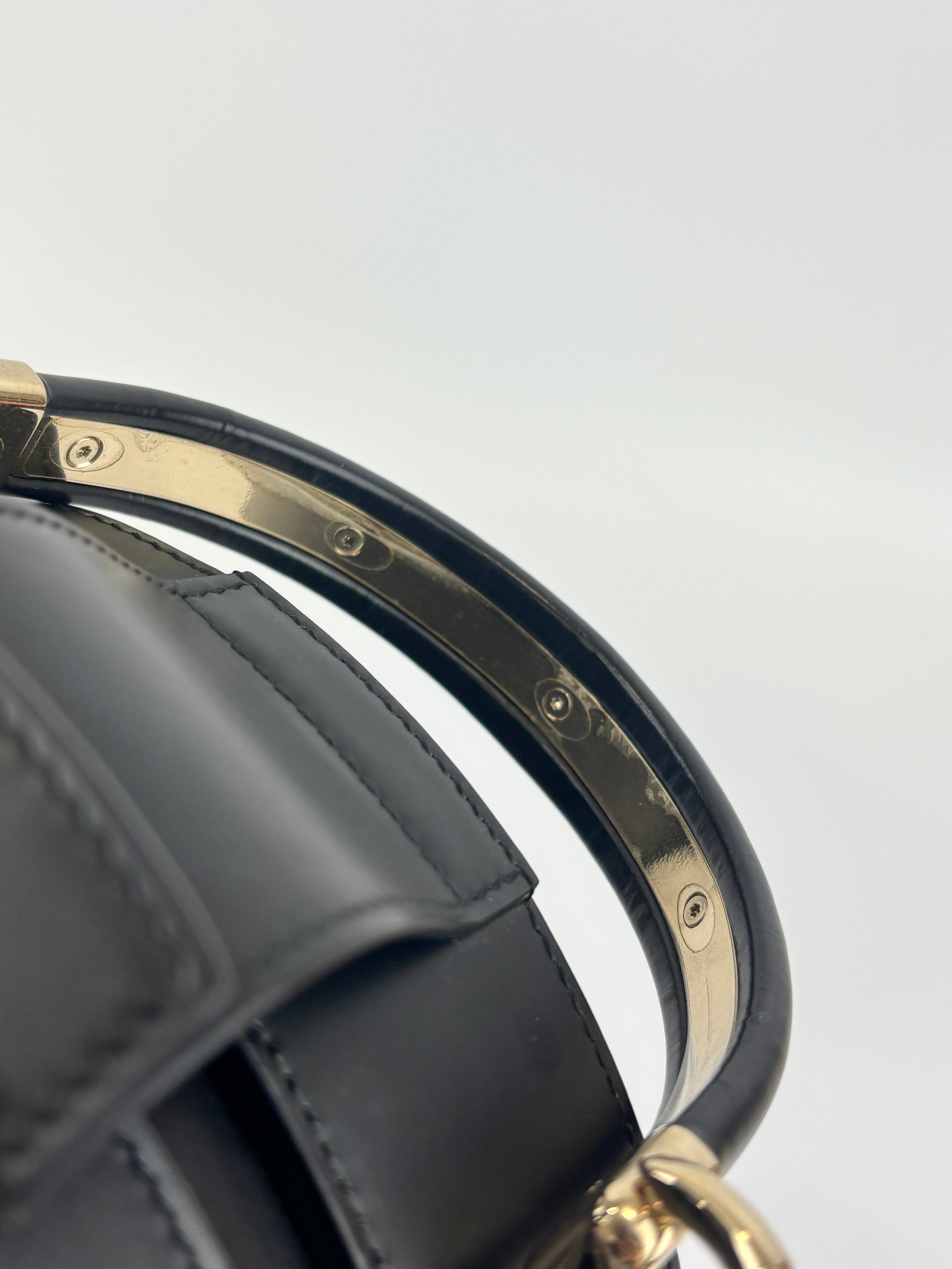 Studio Mini Round Bag Black Smooth Leather