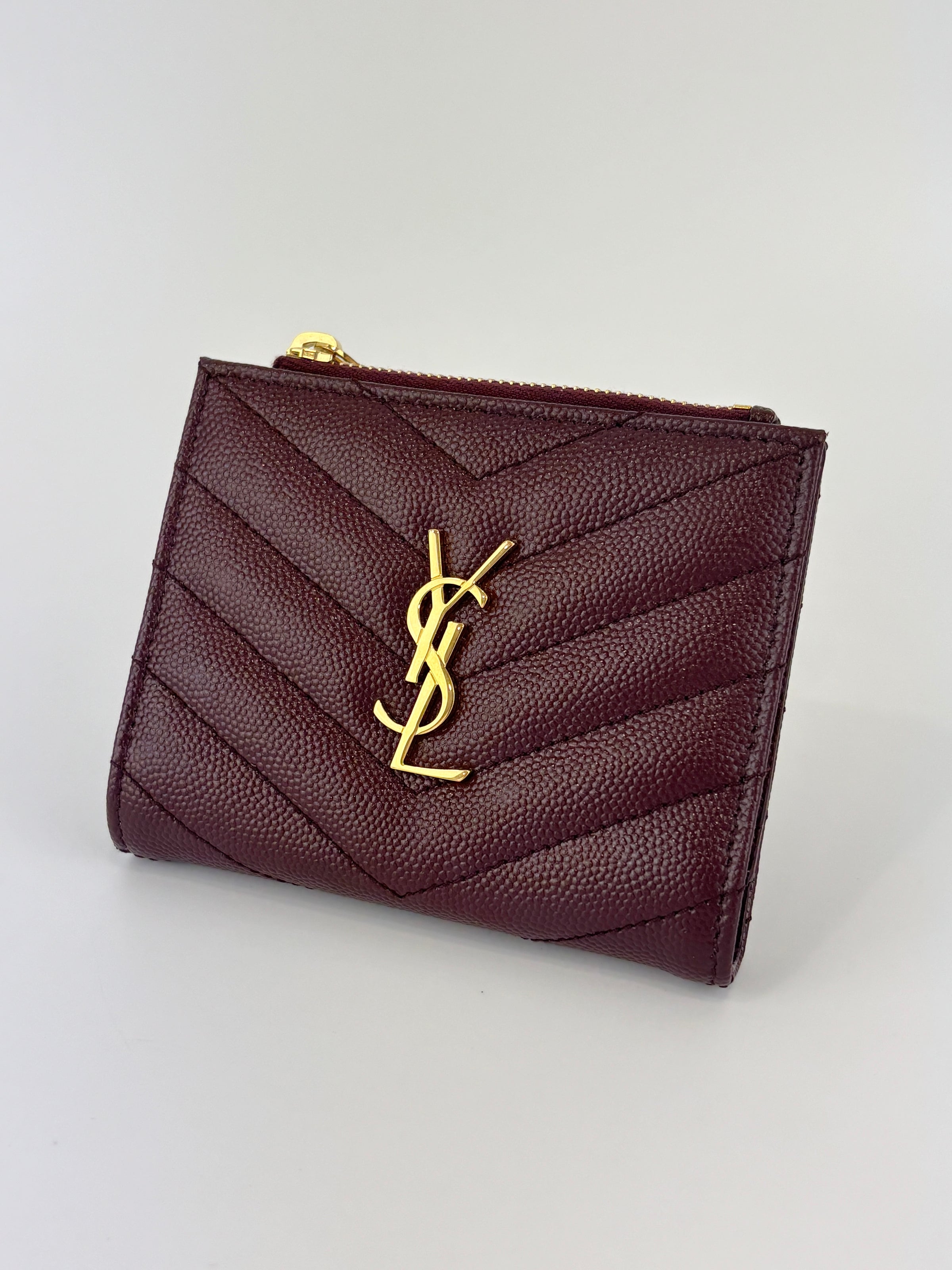 Cassandre Matelassé Bi-Fold Wallet Burgundy Grain de Poudre