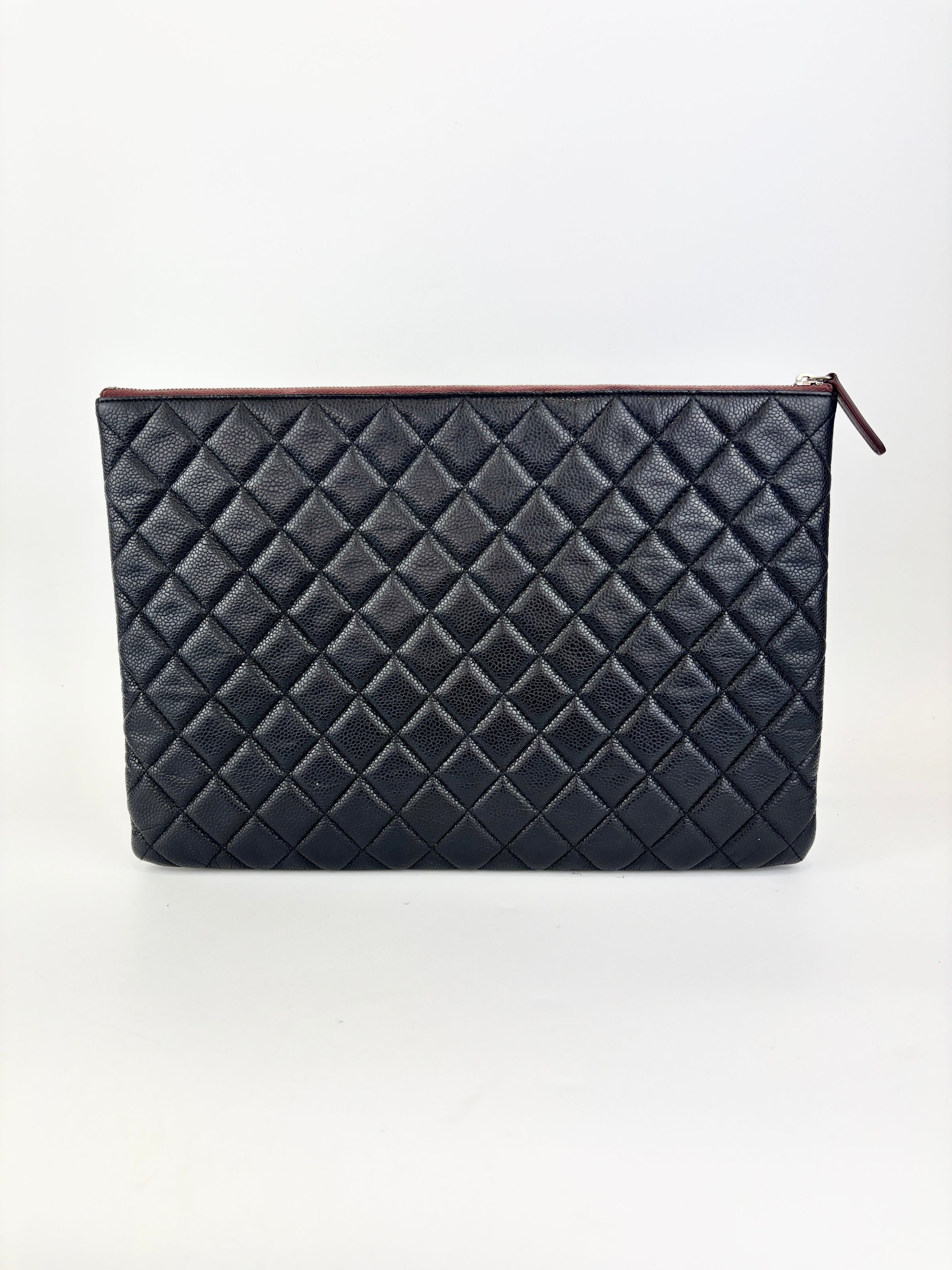 A69251 Large O Case Black Caviar SHW
