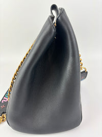 New Wave Chain Tote Black