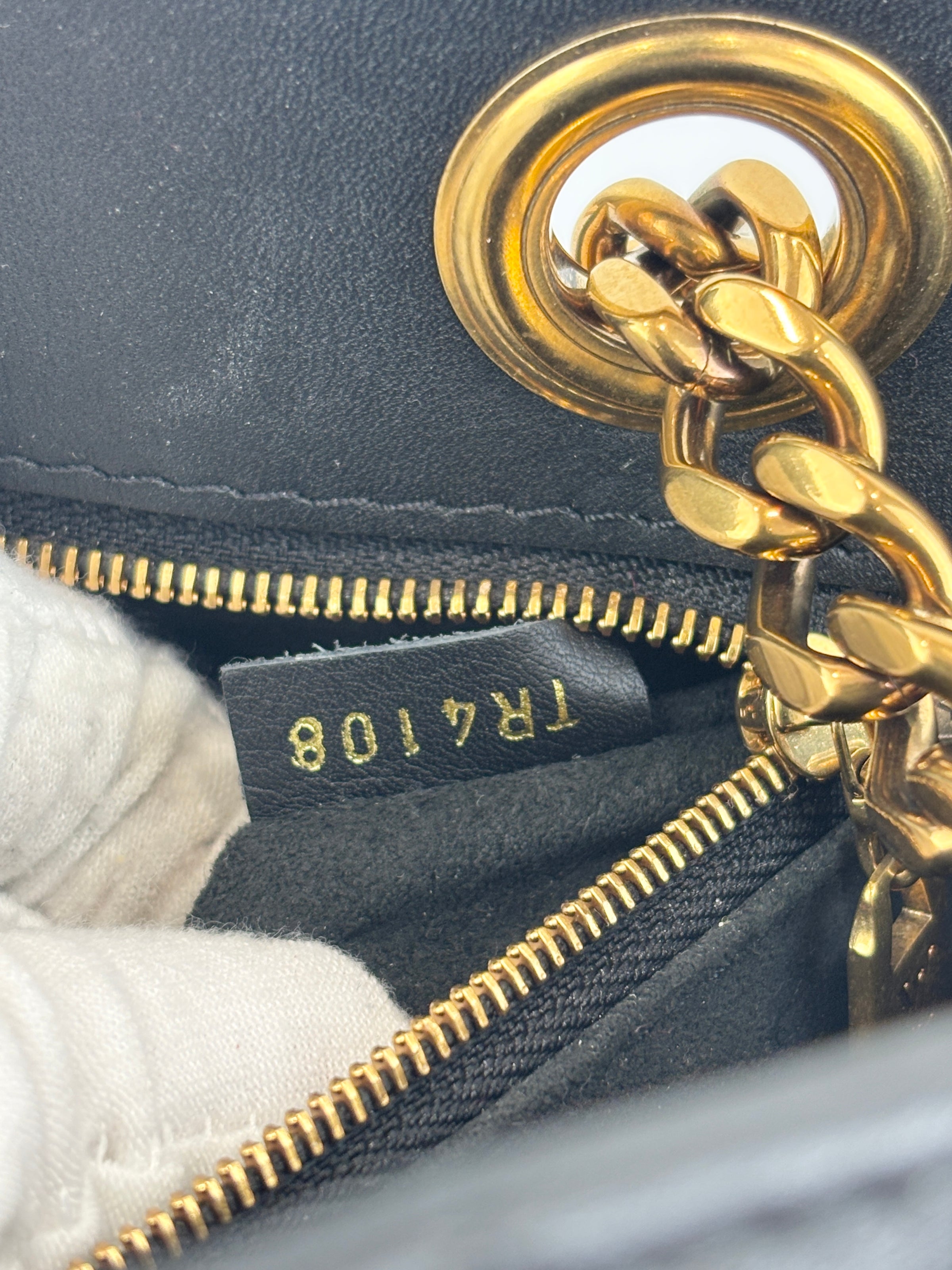 New Wave Chain Tote Black