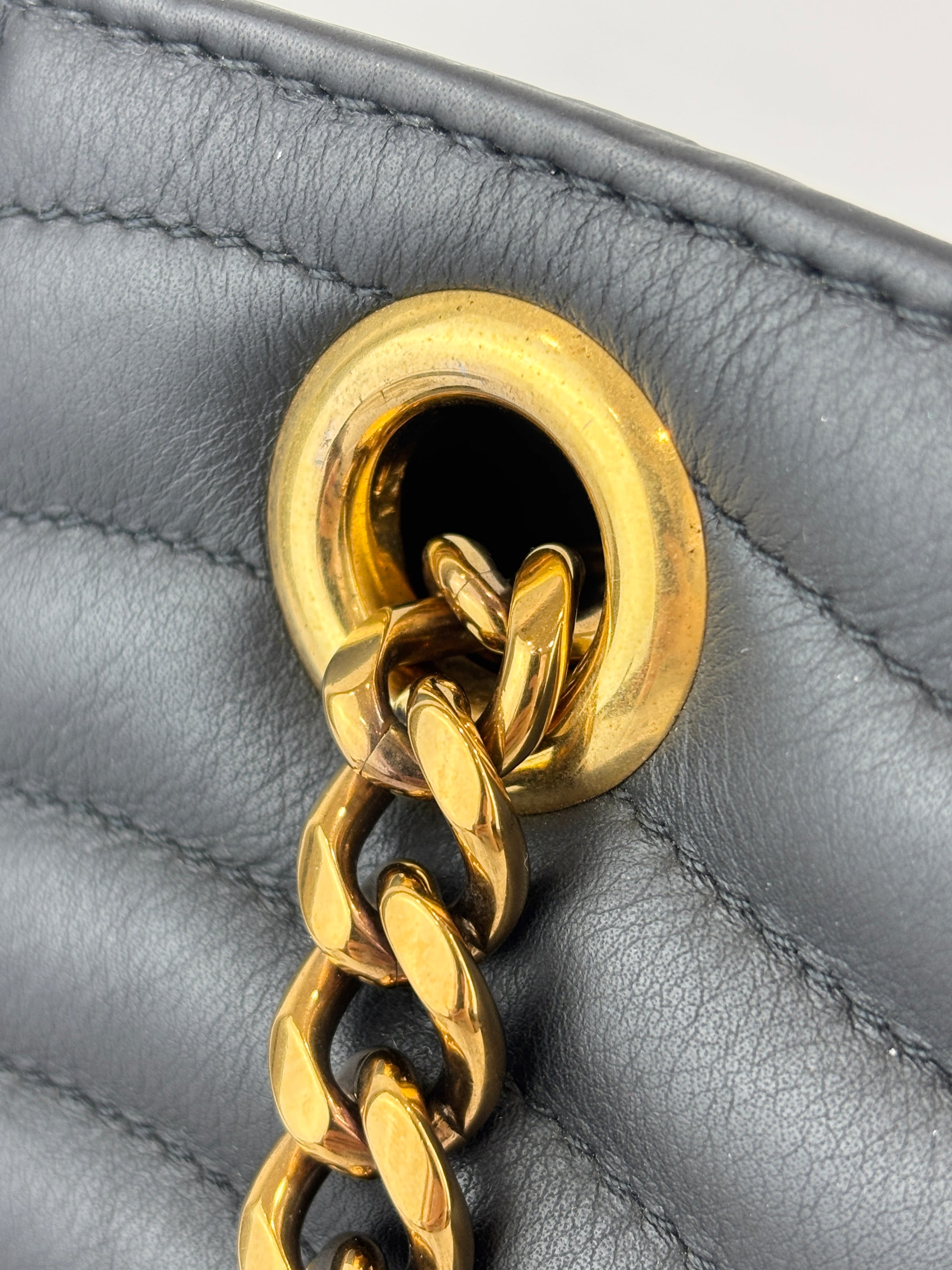 New Wave Chain Tote Black