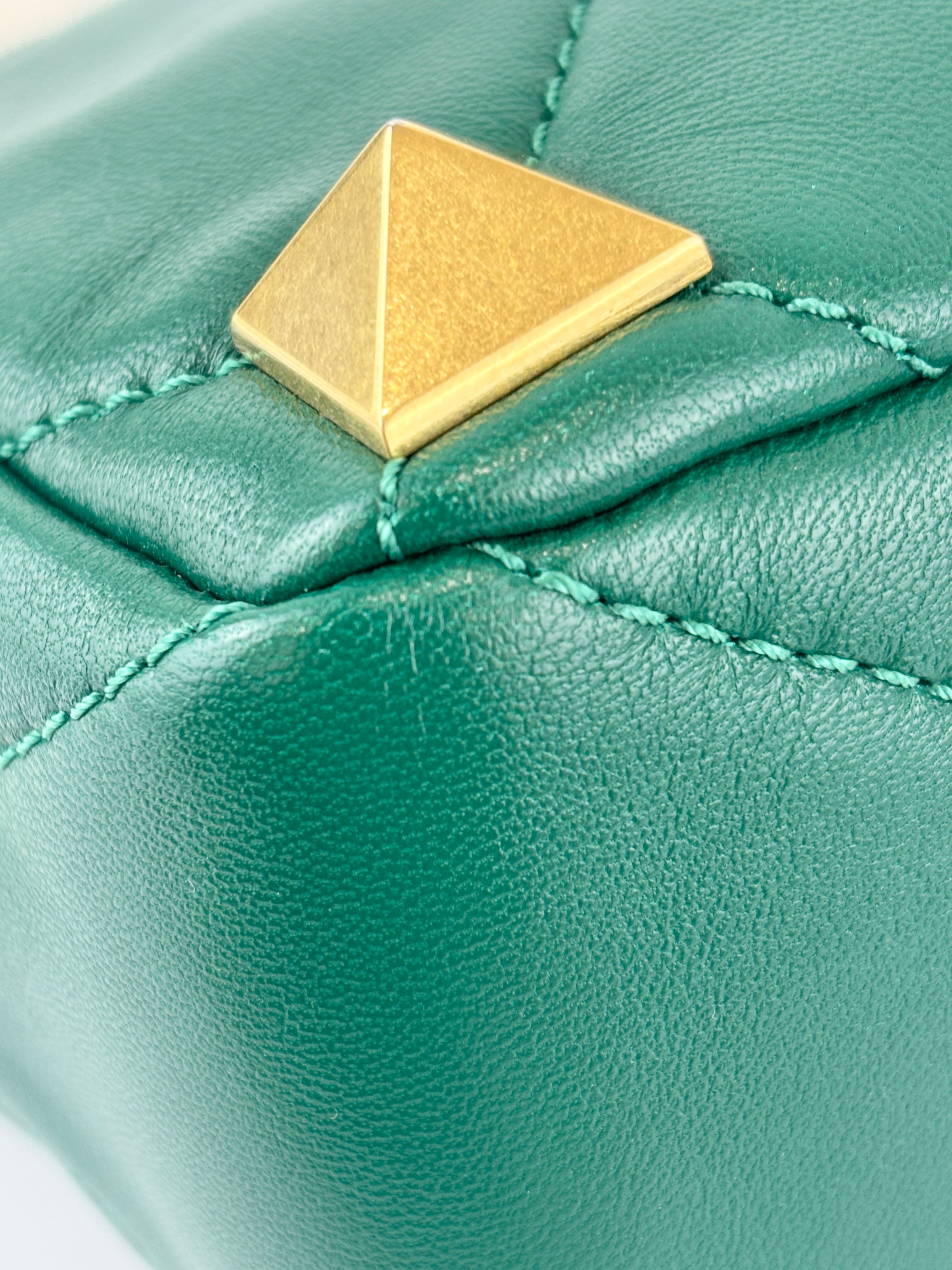Roman Stud Medium Chain Bag Green