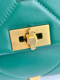 Roman Stud Medium Chain Bag Green