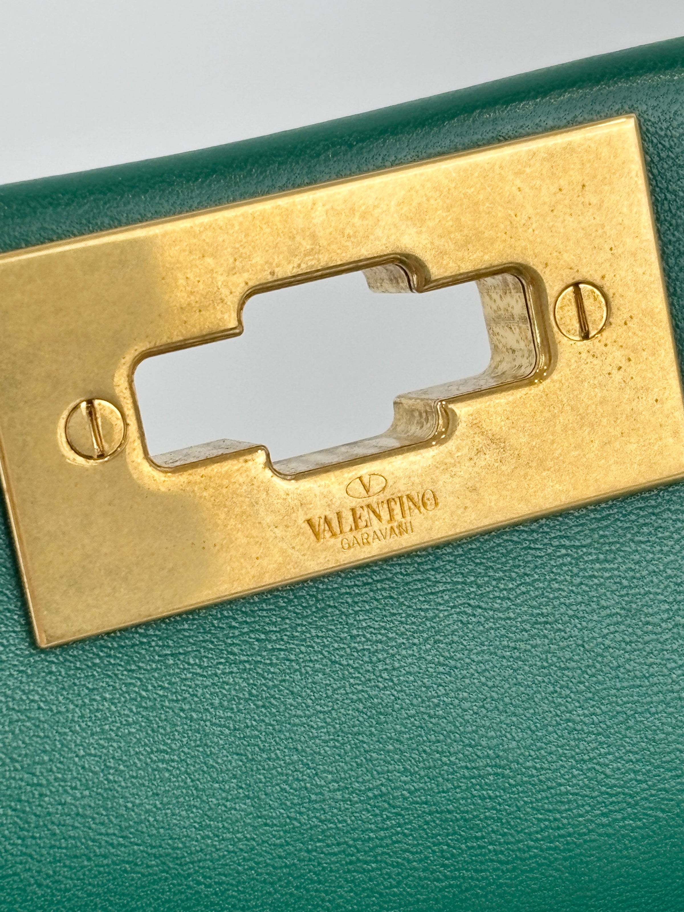 Roman Stud Medium Chain Bag Green