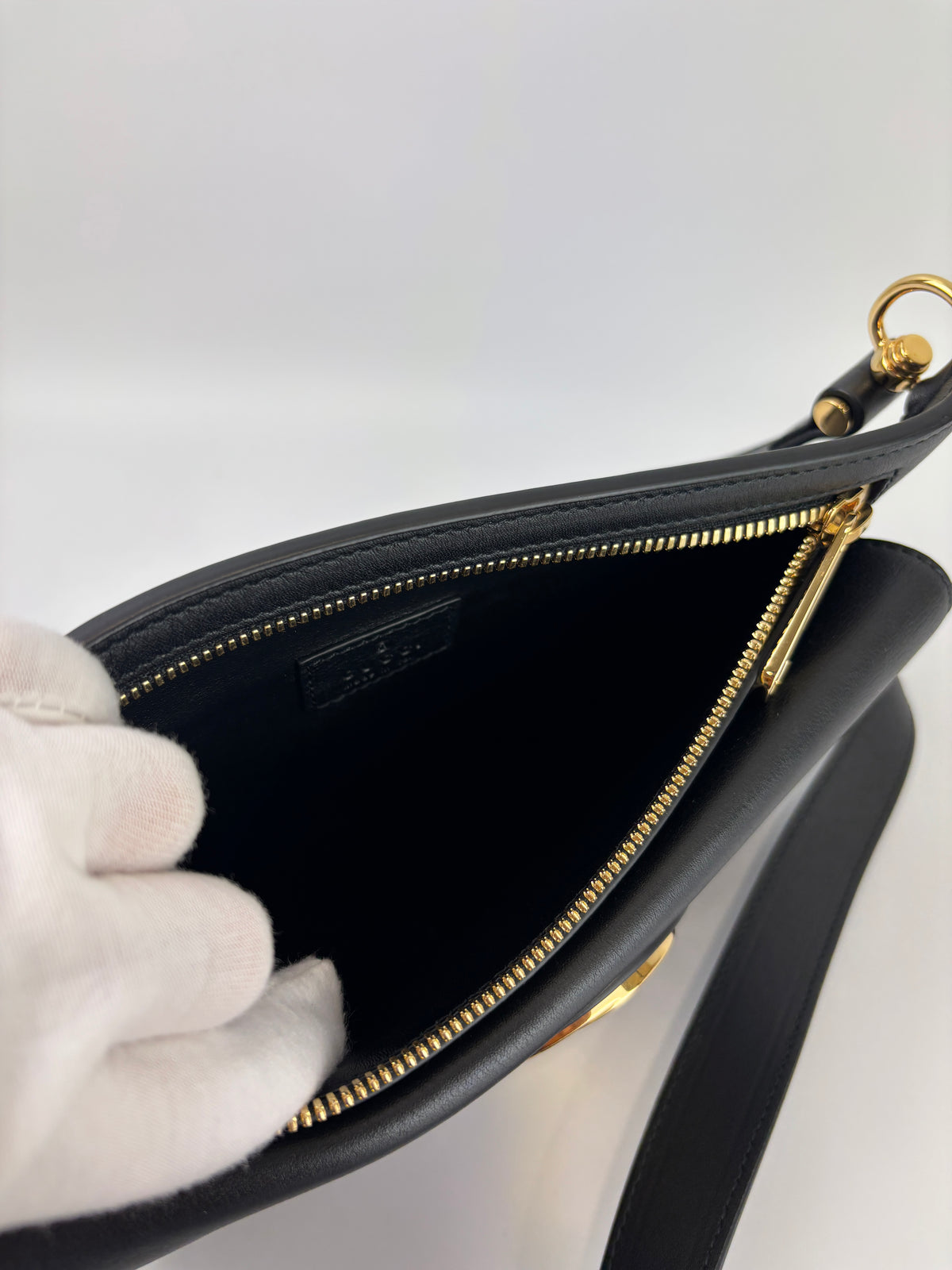 Blondie GG Supreme Smooth Leather Belt Bag in Black GHW