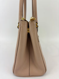 BN2896 Galleria Small Saffiano Leather Bag Cammeo
