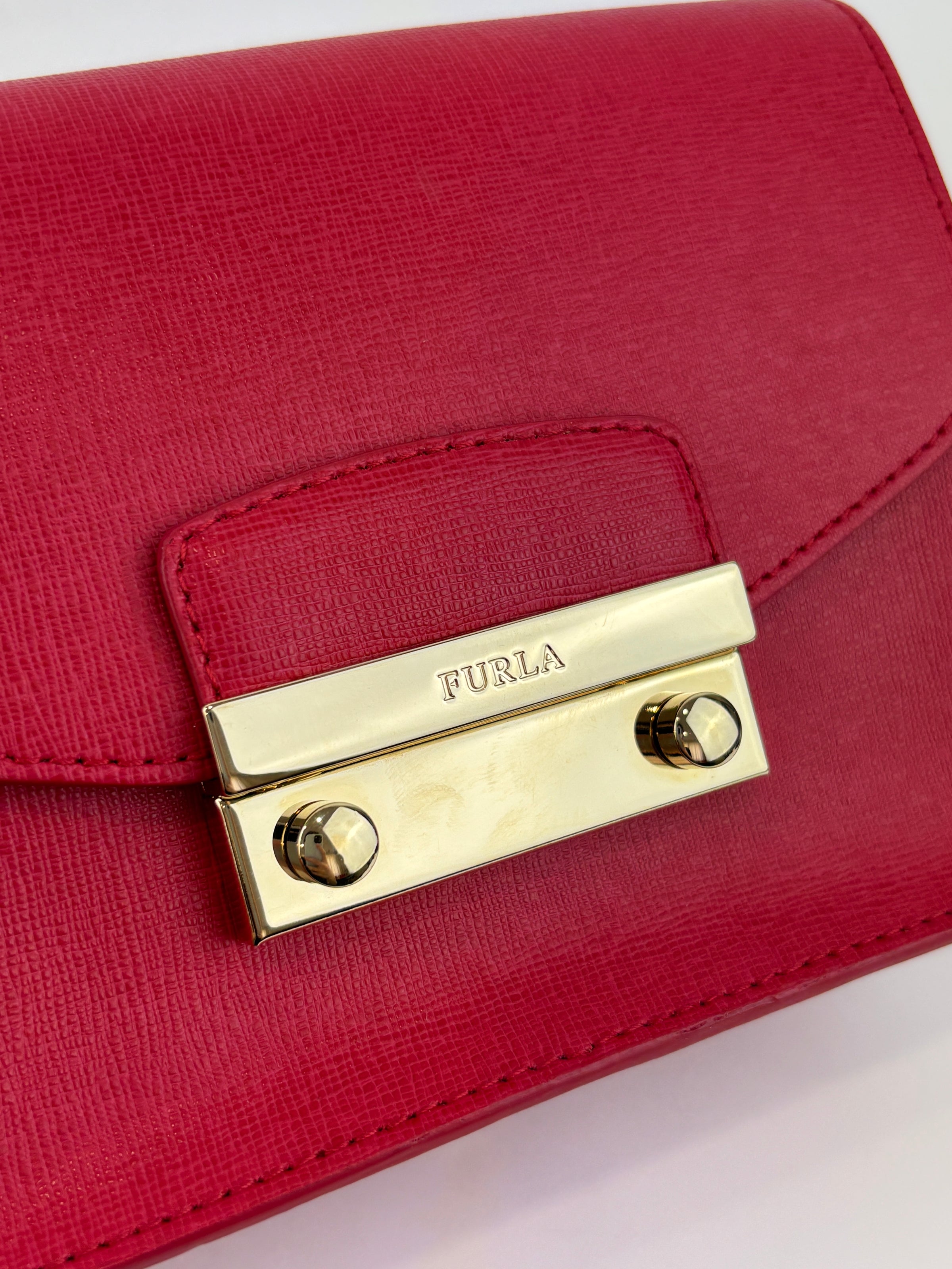 Mini Brava Crossbody Bag in Red Textured Leather