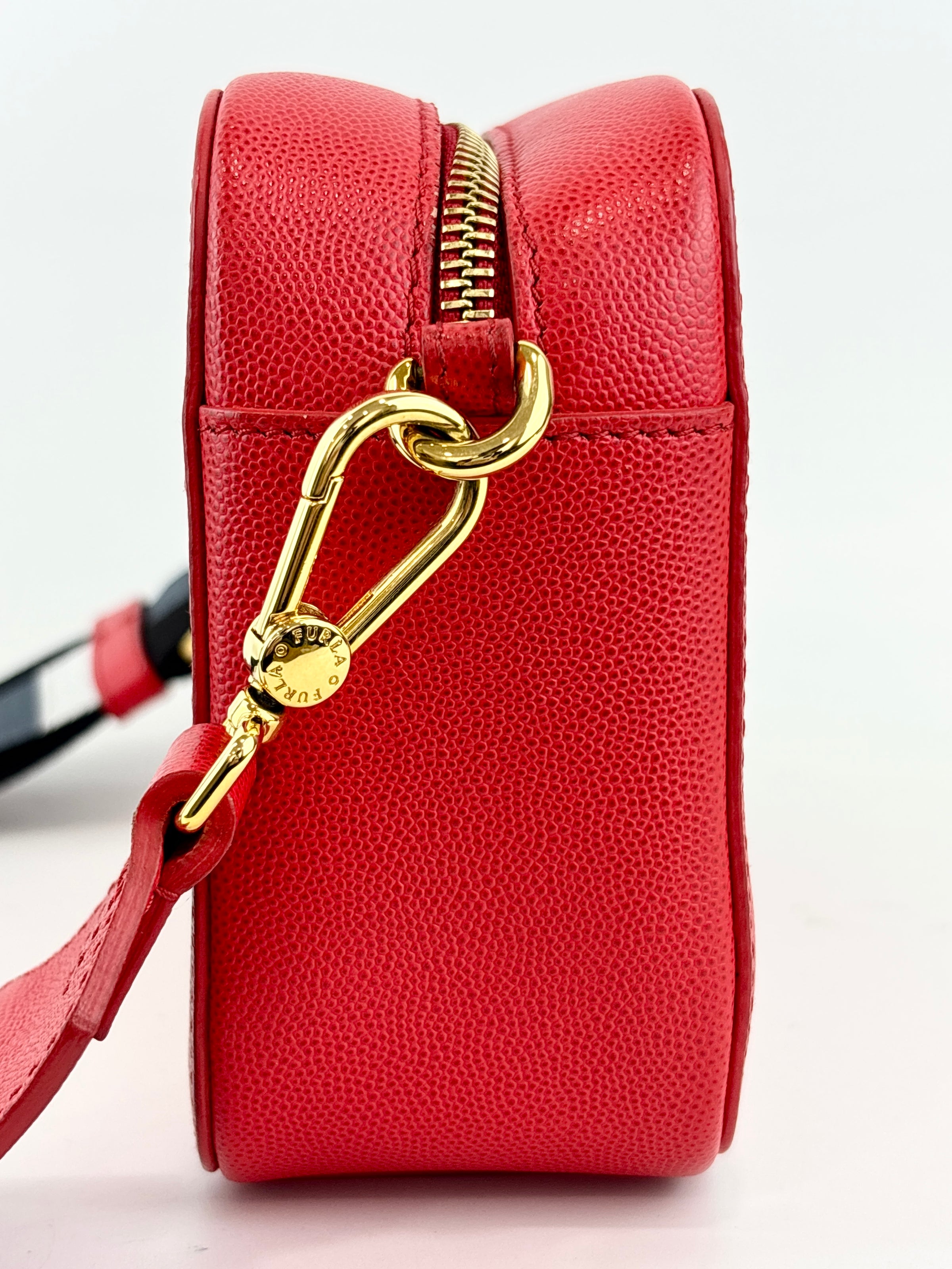 Mini Brava Crossbody Bag in Red Textured Leather