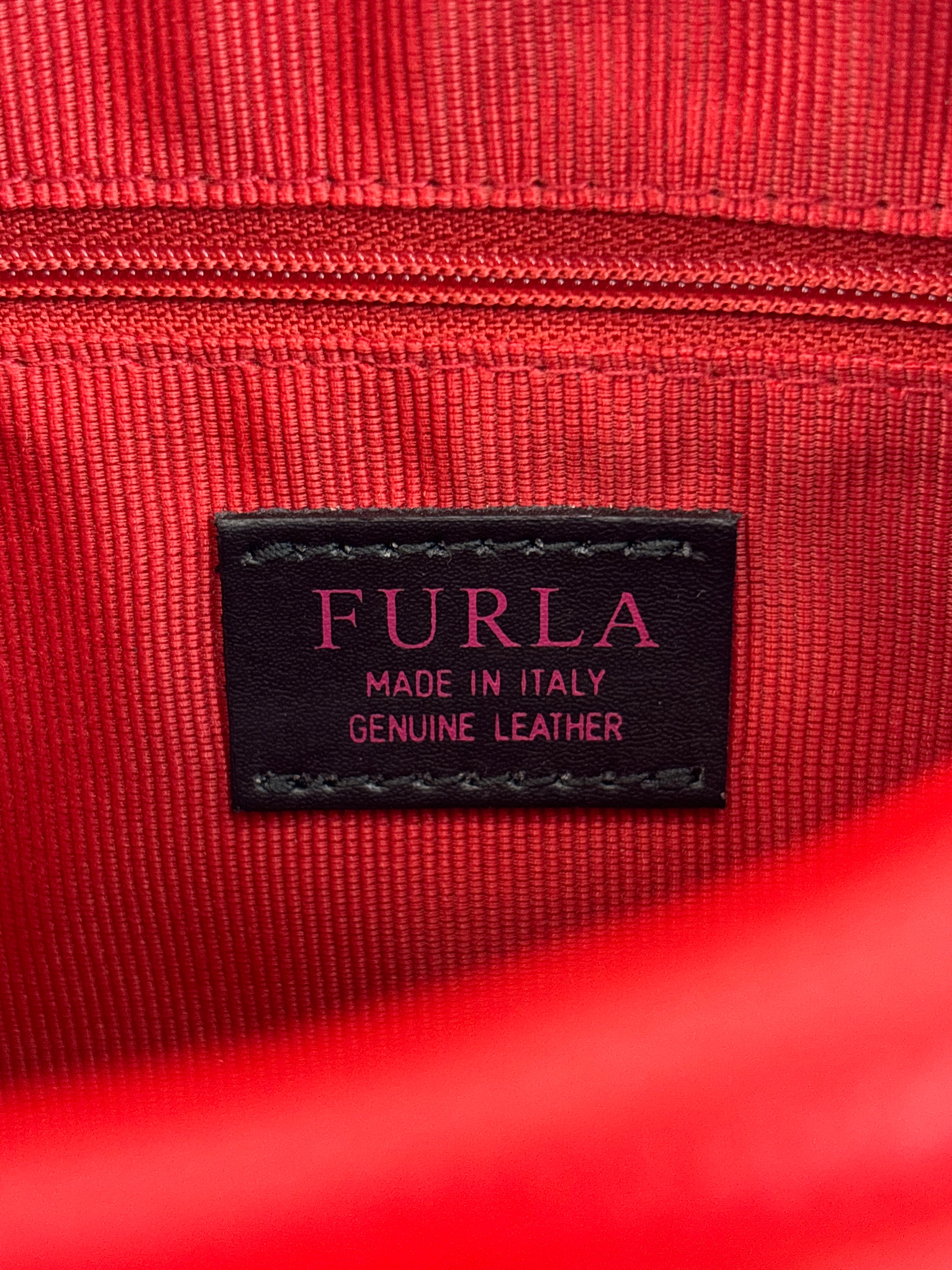 Mini Brava Crossbody Bag in Red Textured Leather