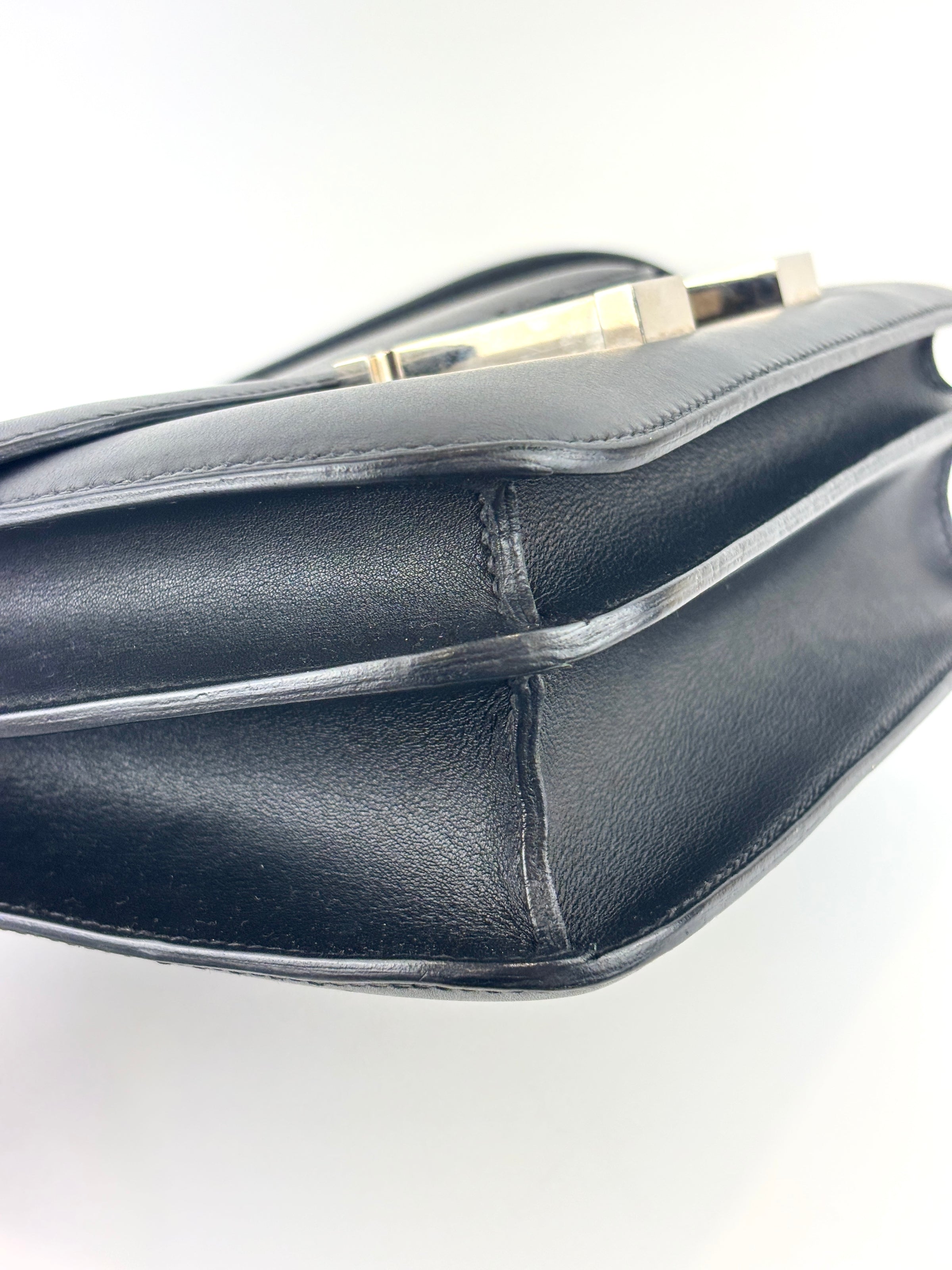 Constance 24 Black Swift PHW