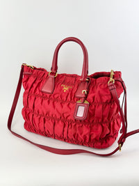 Tessuto Gaufre Nylon Tote in Red