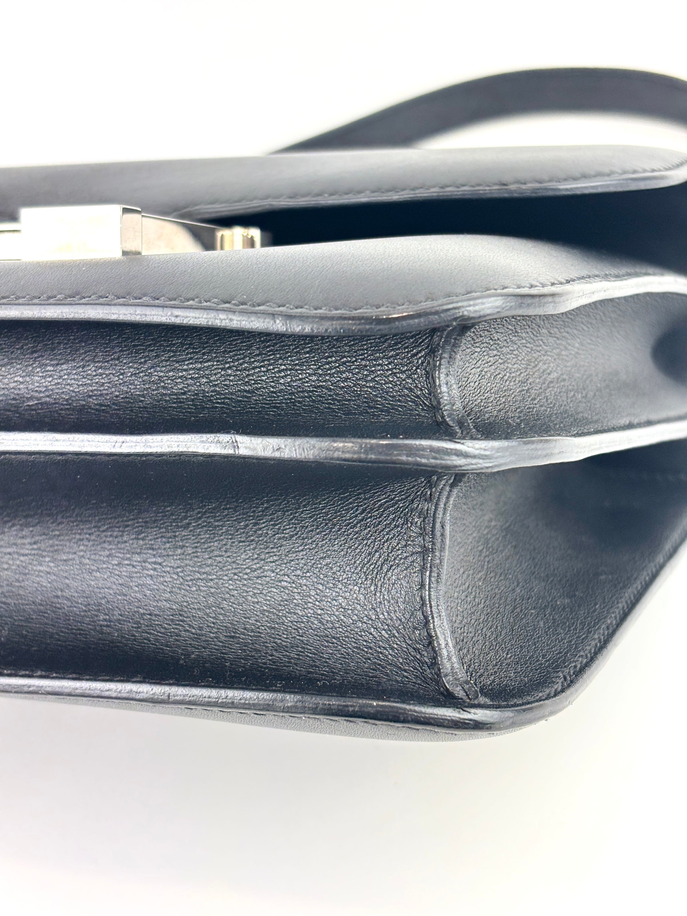 Constance 24 Black Swift PHW