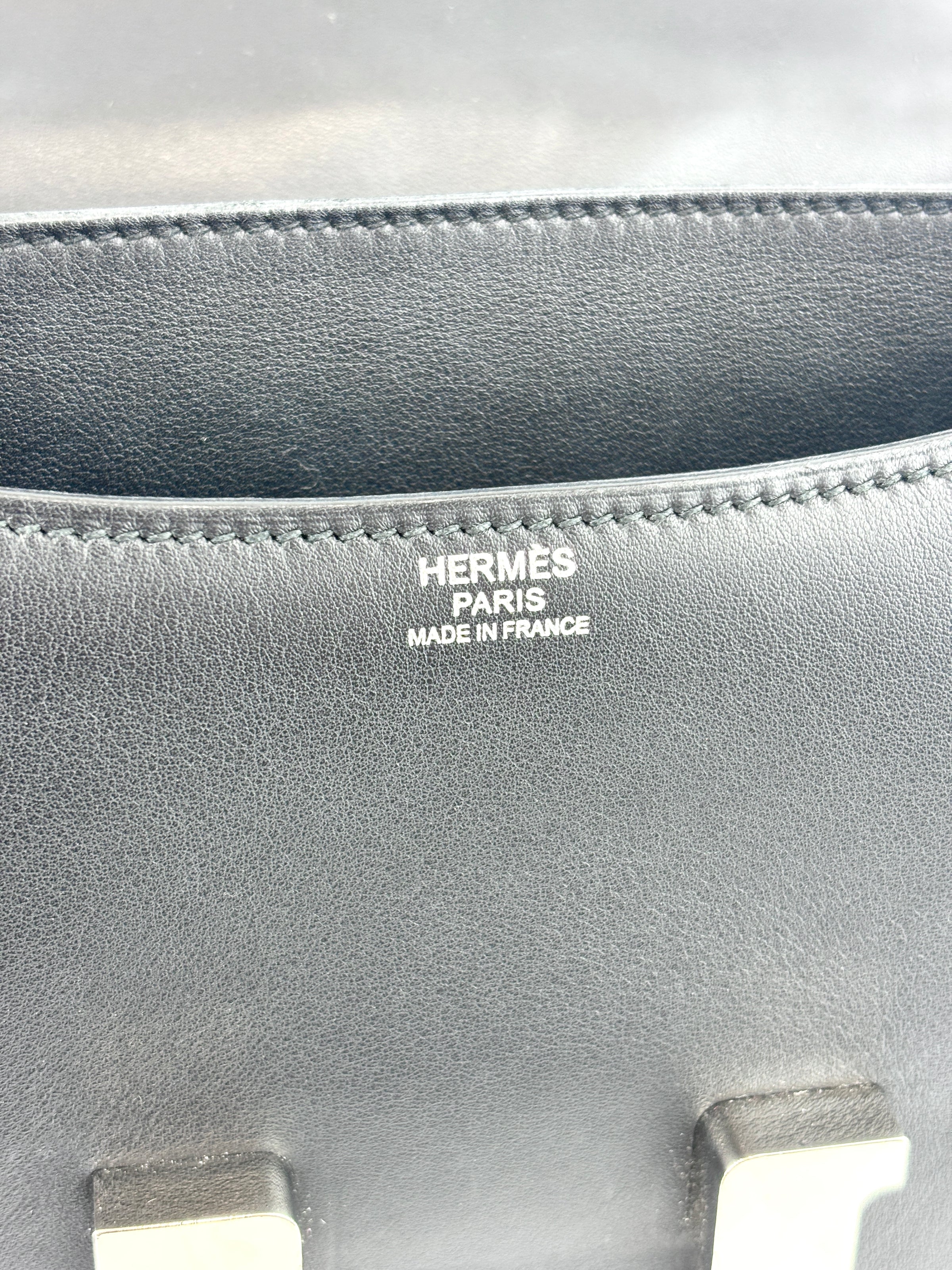 Constance 24 Black Swift PHW