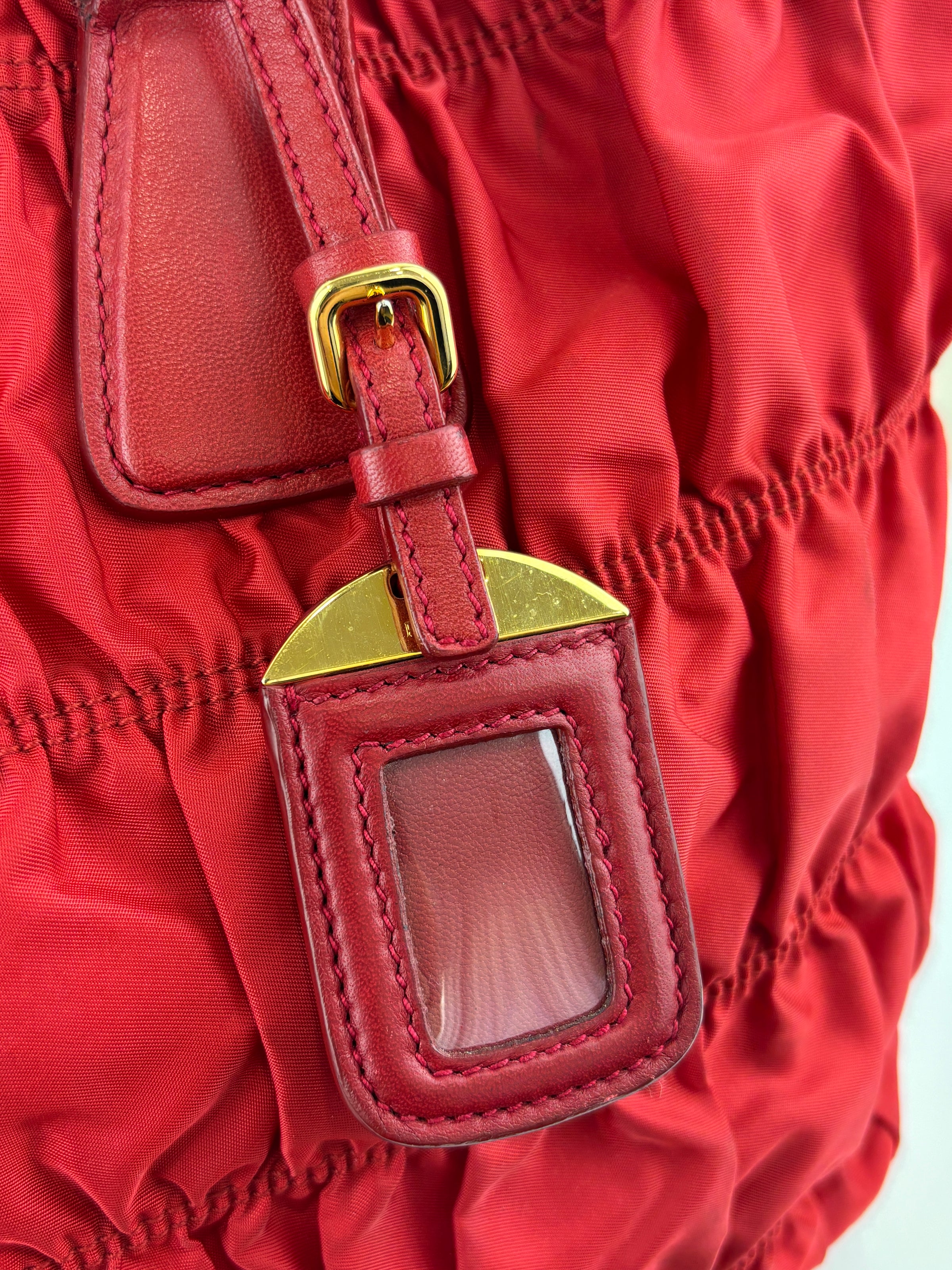 Tessuto Gaufre Nylon Tote in Red