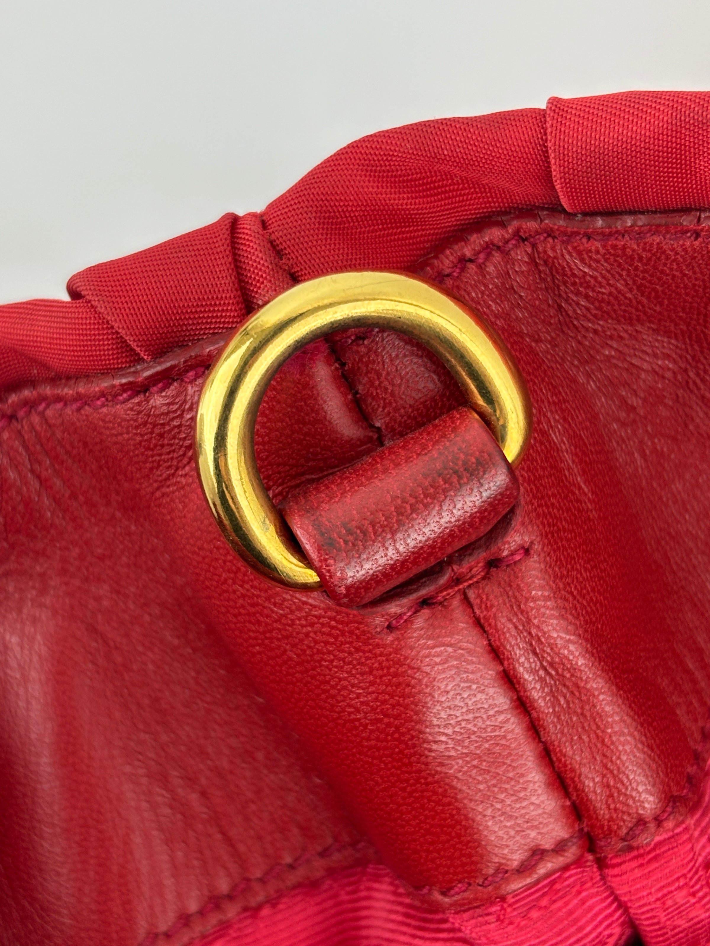 Tessuto Gaufre Nylon Tote in Red