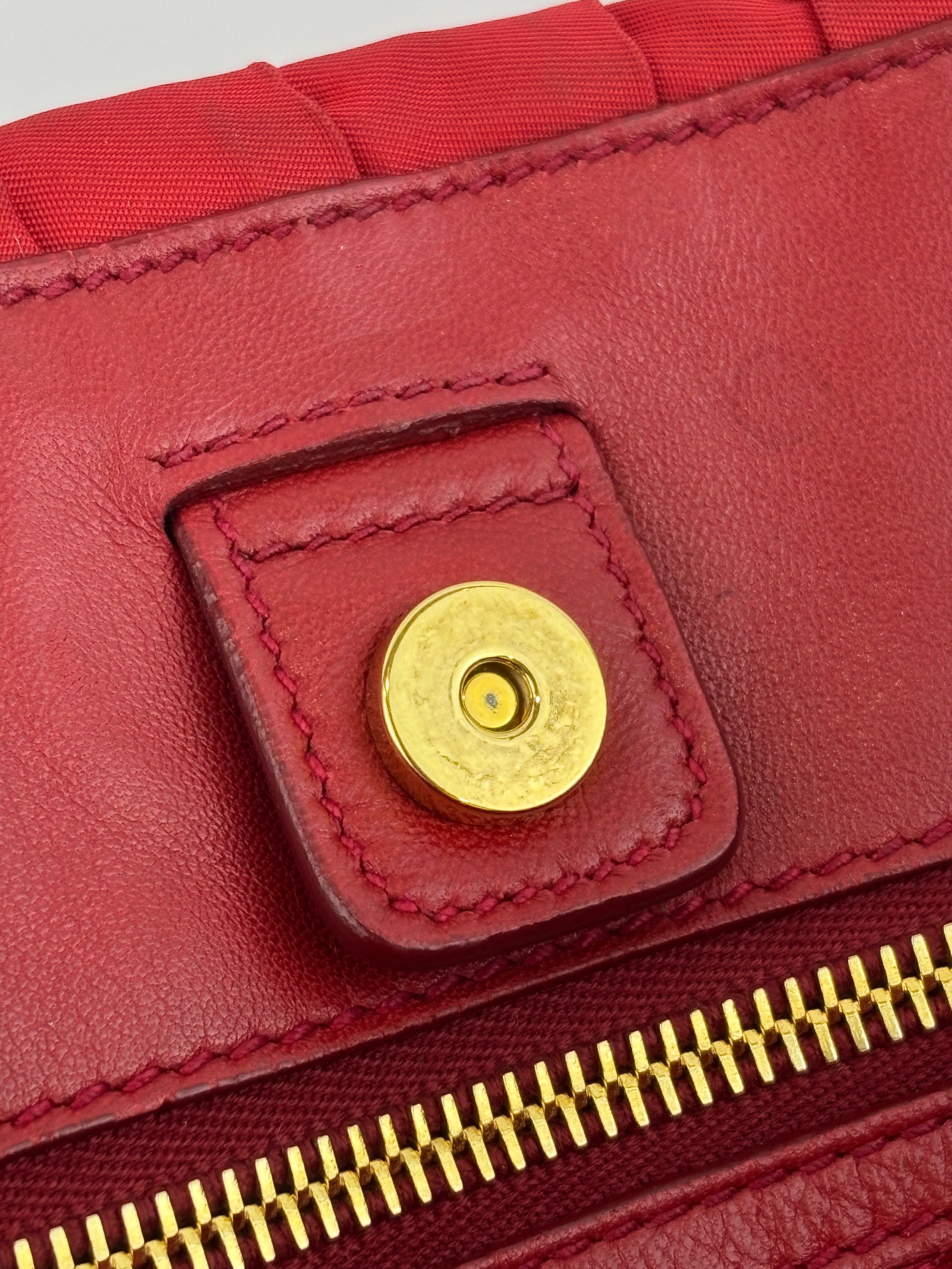 Tessuto Gaufre Nylon Tote in Red