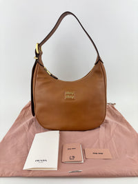 5BC177 Logo-Plaque Sacca in Pelle Fine Calf Leather Hobo Bag Cognac