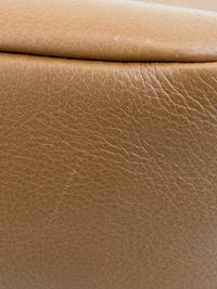 5BC177 Logo-Plaque Sacca in Pelle Fine Calf Leather Hobo Bag Cognac