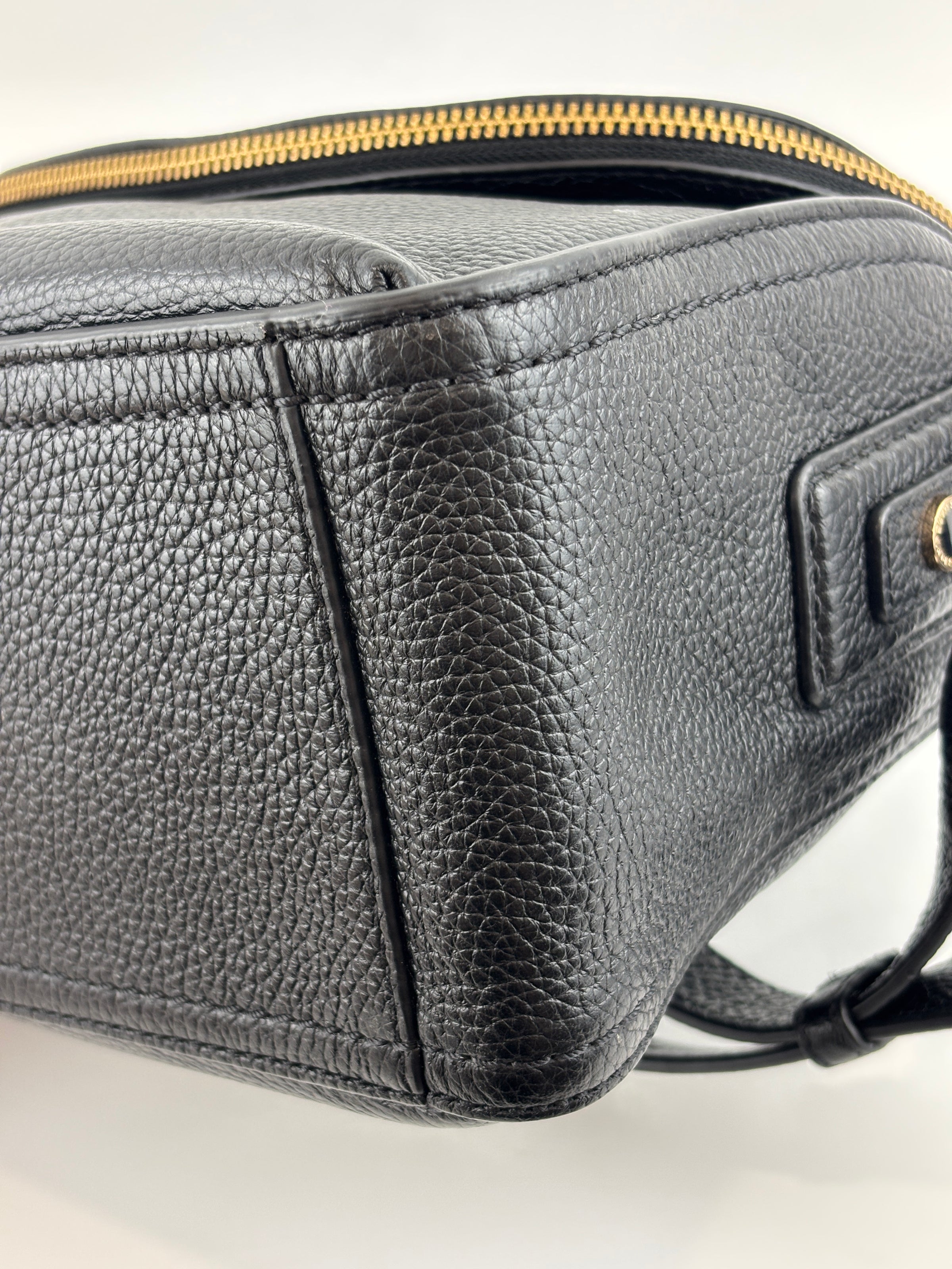 The Groove Black Leather Bag