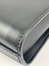 7VA415-70R Men's Black Smooth Leather Messenger Bag