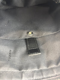 7VA415-70R Men's Black Smooth Leather Messenger Bag