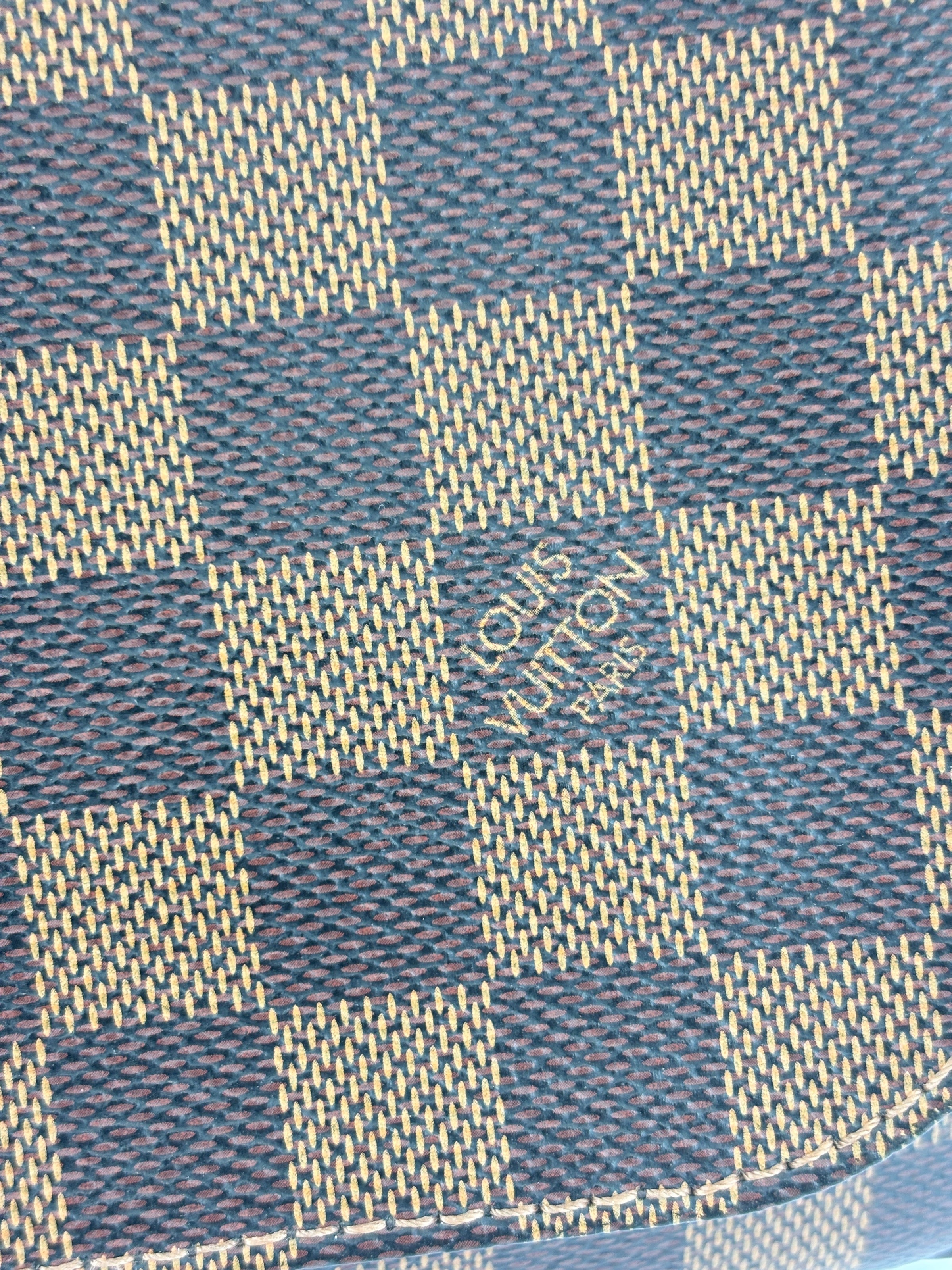 Damier Ebene District PM