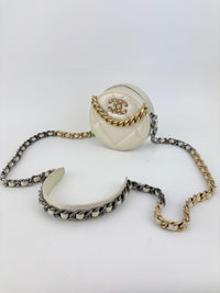 19 Iridescent Calfskin Quilted Round Clutch With Chain White Mixed Hardware