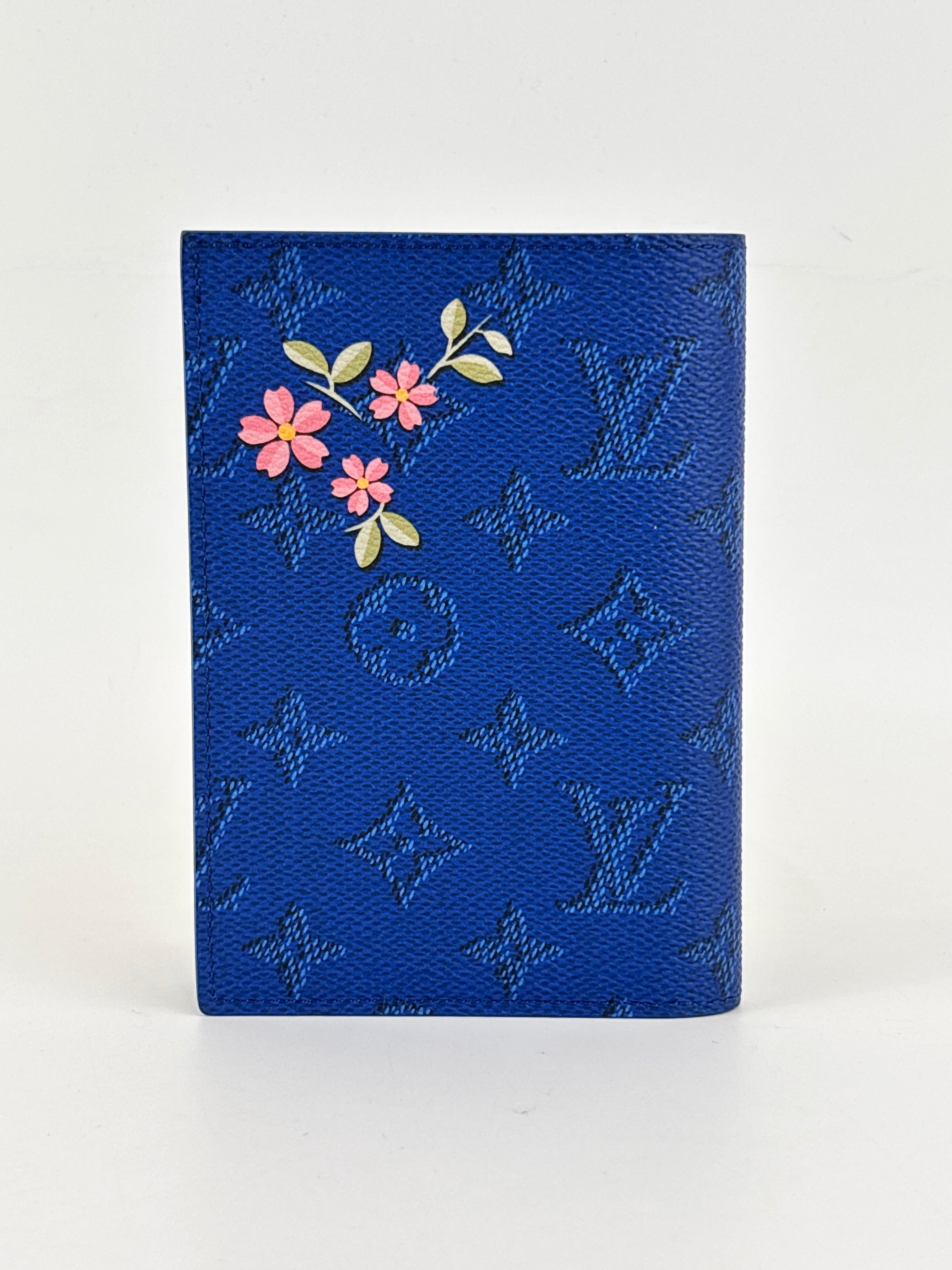 M25967 Passport Cover Blue Monogram