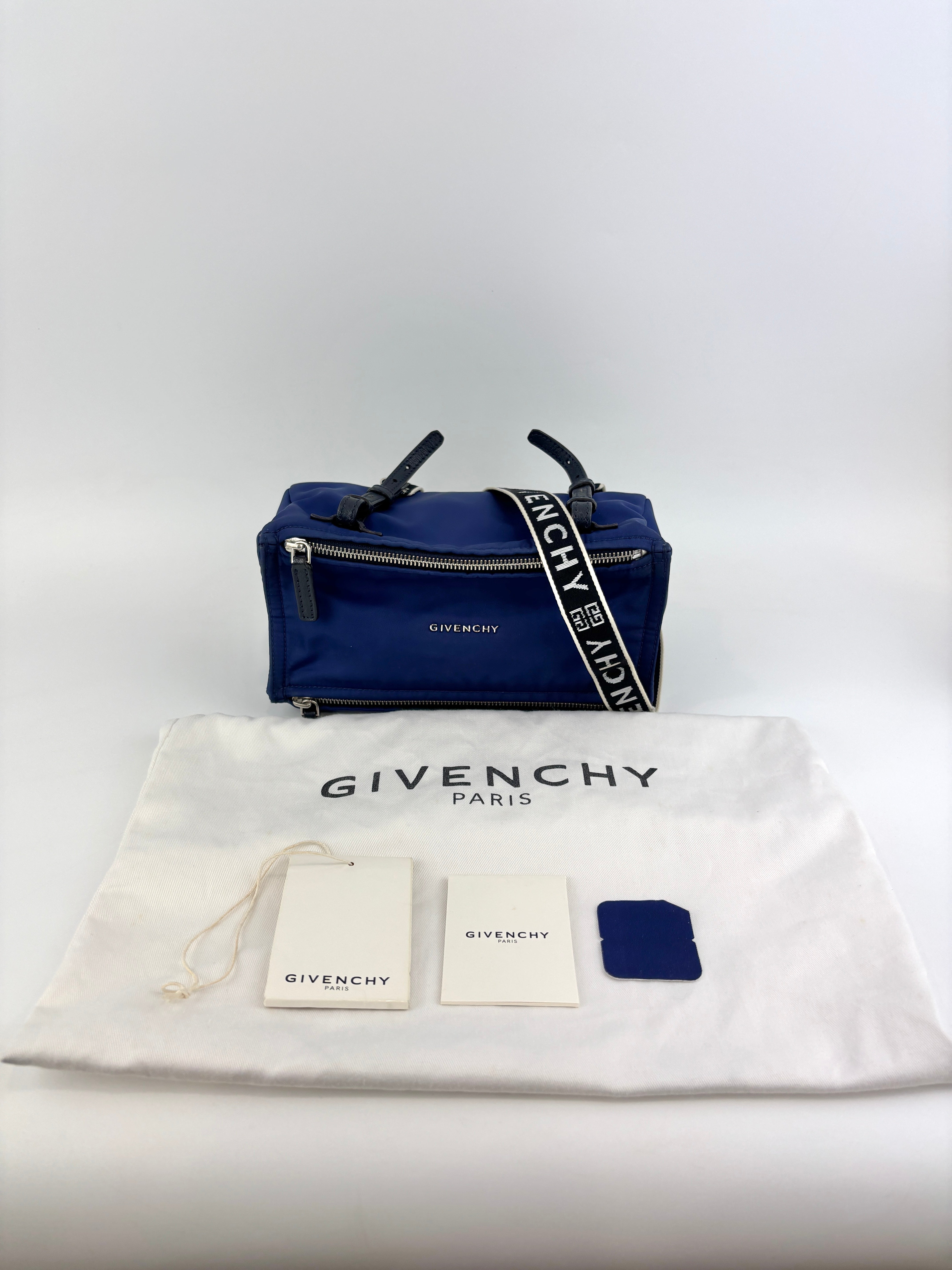 美品 未使用 人気 新作 ジバンシィ GIVENCHY PANDORA mini 楽天市場】givenchy pandora miniの通販