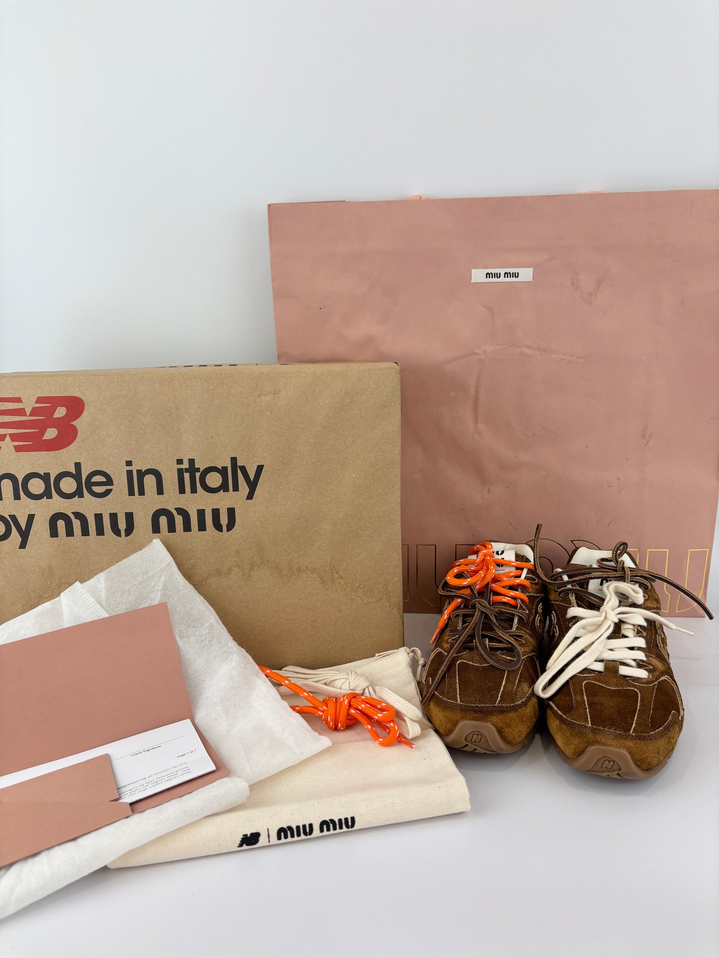 New Balance 530 SL Suede Sneakers in Cinnamon Size 37.5