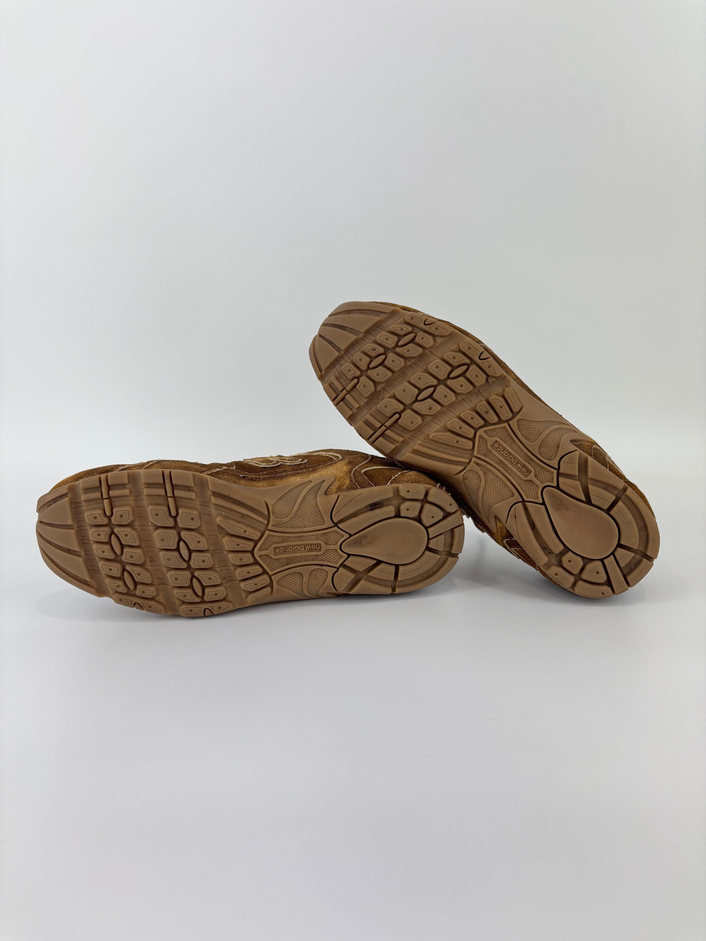 New Balance 530 SL Suede Sneakers in Cinnamon Size 37.5