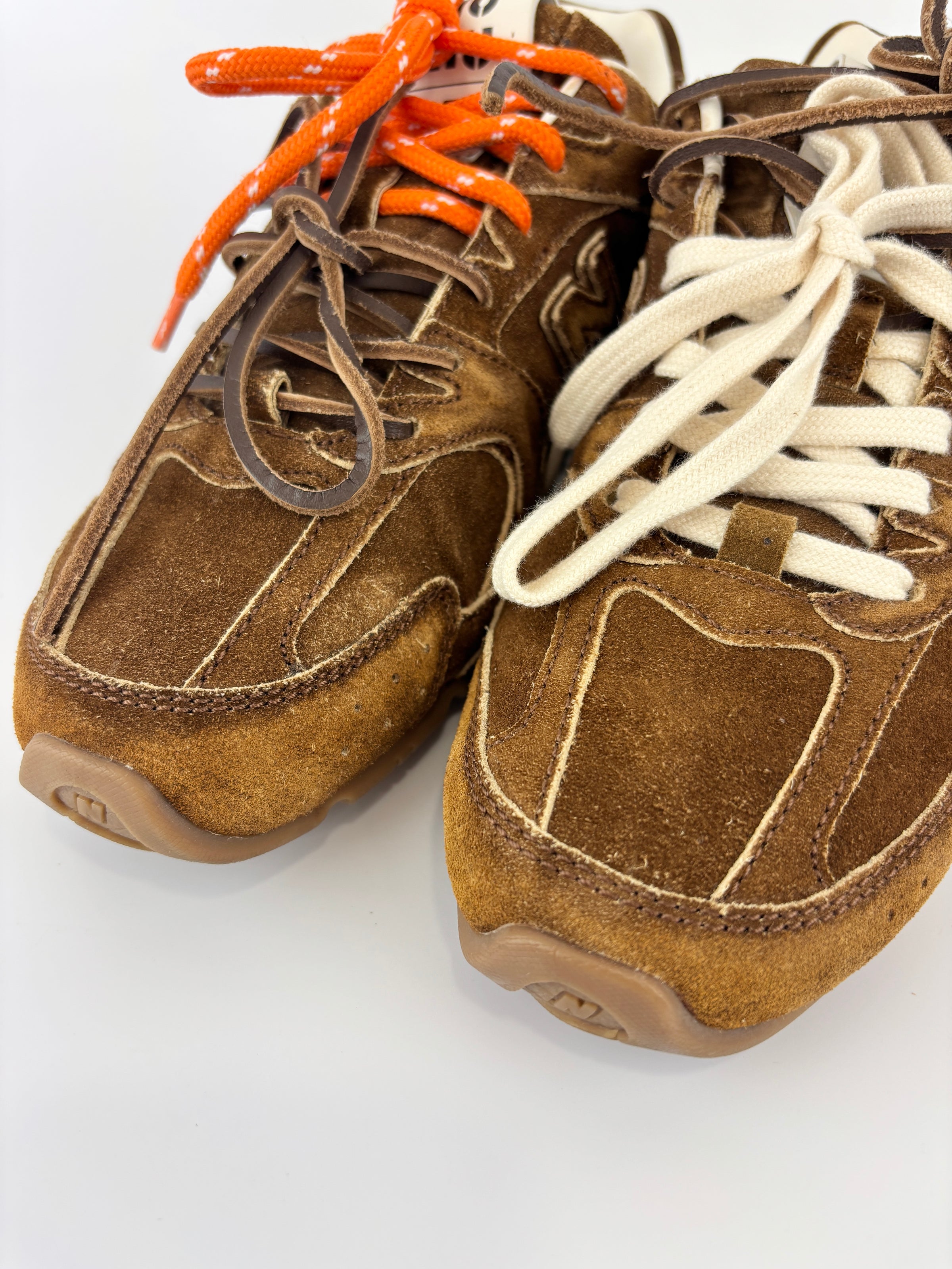 New Balance 530 SL Suede Sneakers in Cinnamon Size 37.5