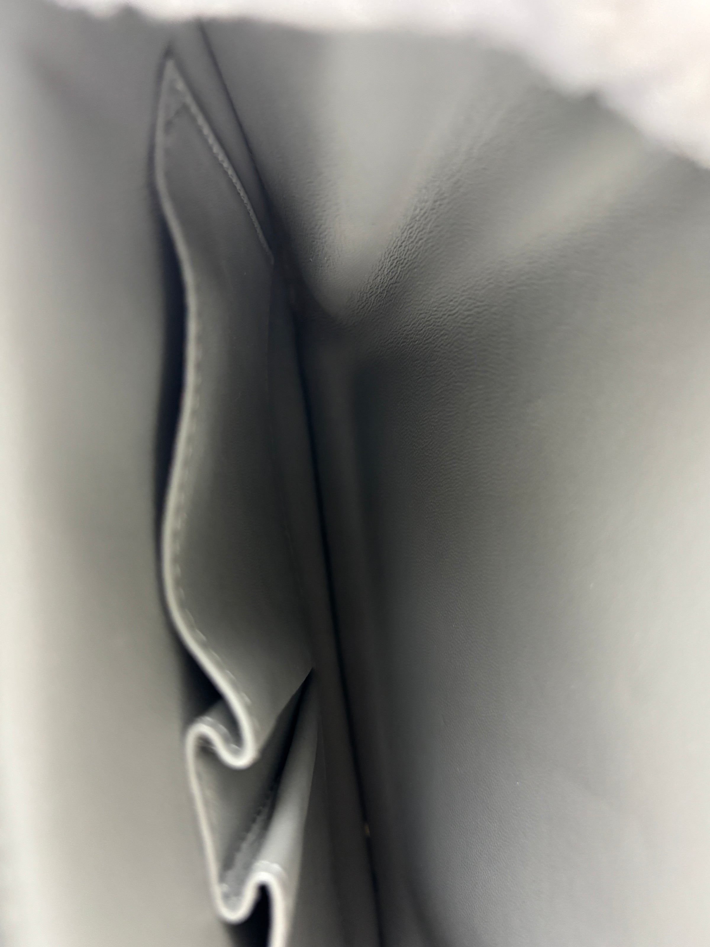 Grey Leather Medium Classic Box Shoulder Bag