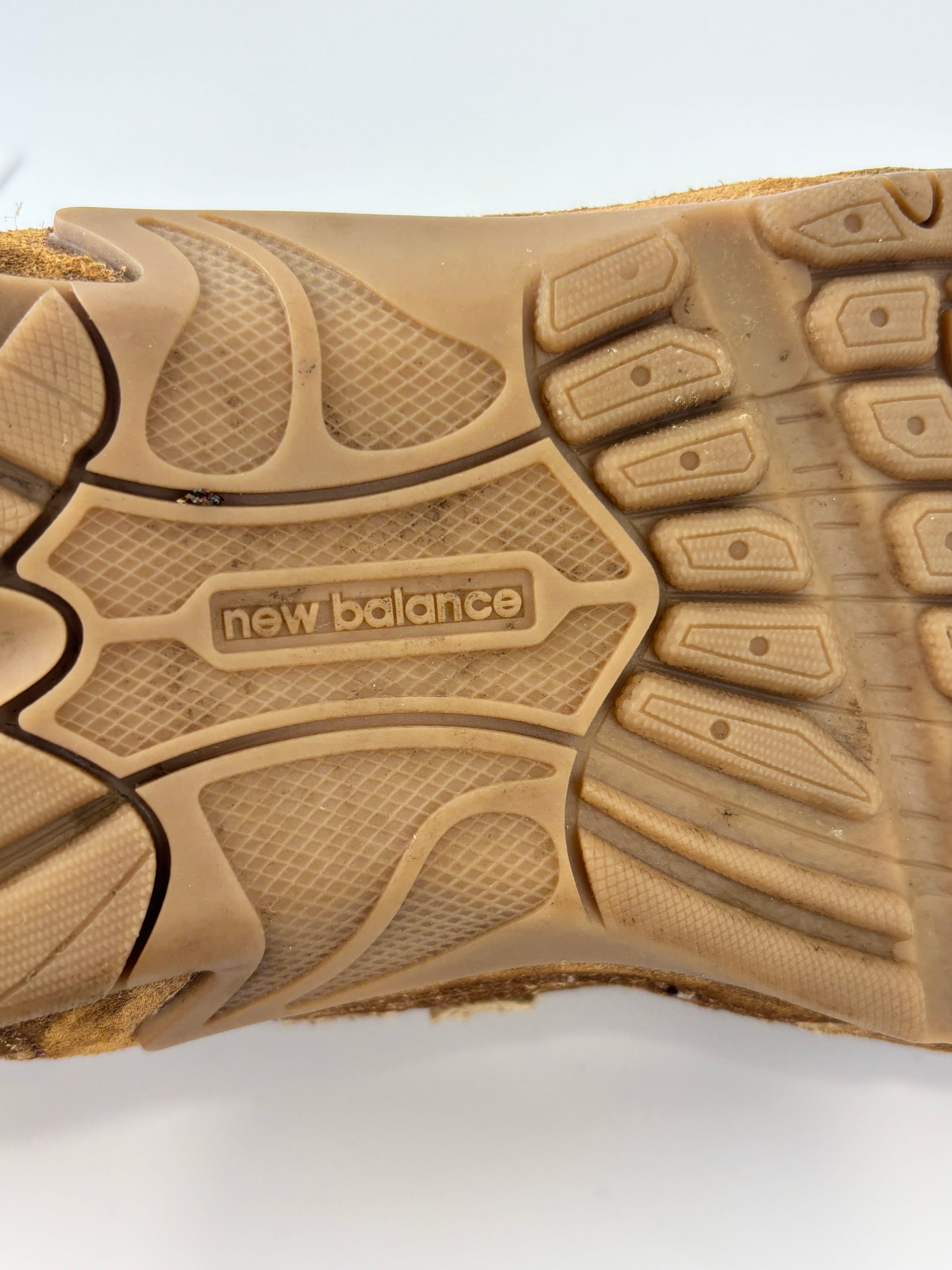 New Balance 530 SL Suede Sneakers in Cinnamon Size 37.5