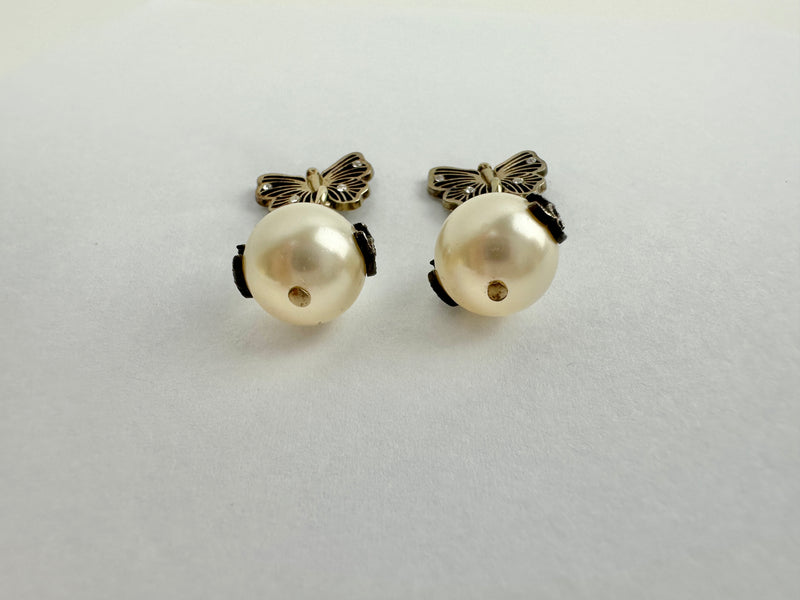 Butterfly with Pearl Drop Earrings