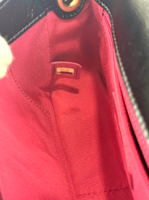 AS1895 Fashion Therapy Flap Medium Black Calfskin