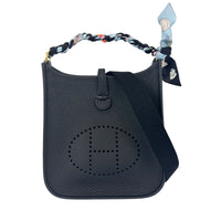 Mini Evelyne TPM 16 Noir Taurillon Clemence GHW